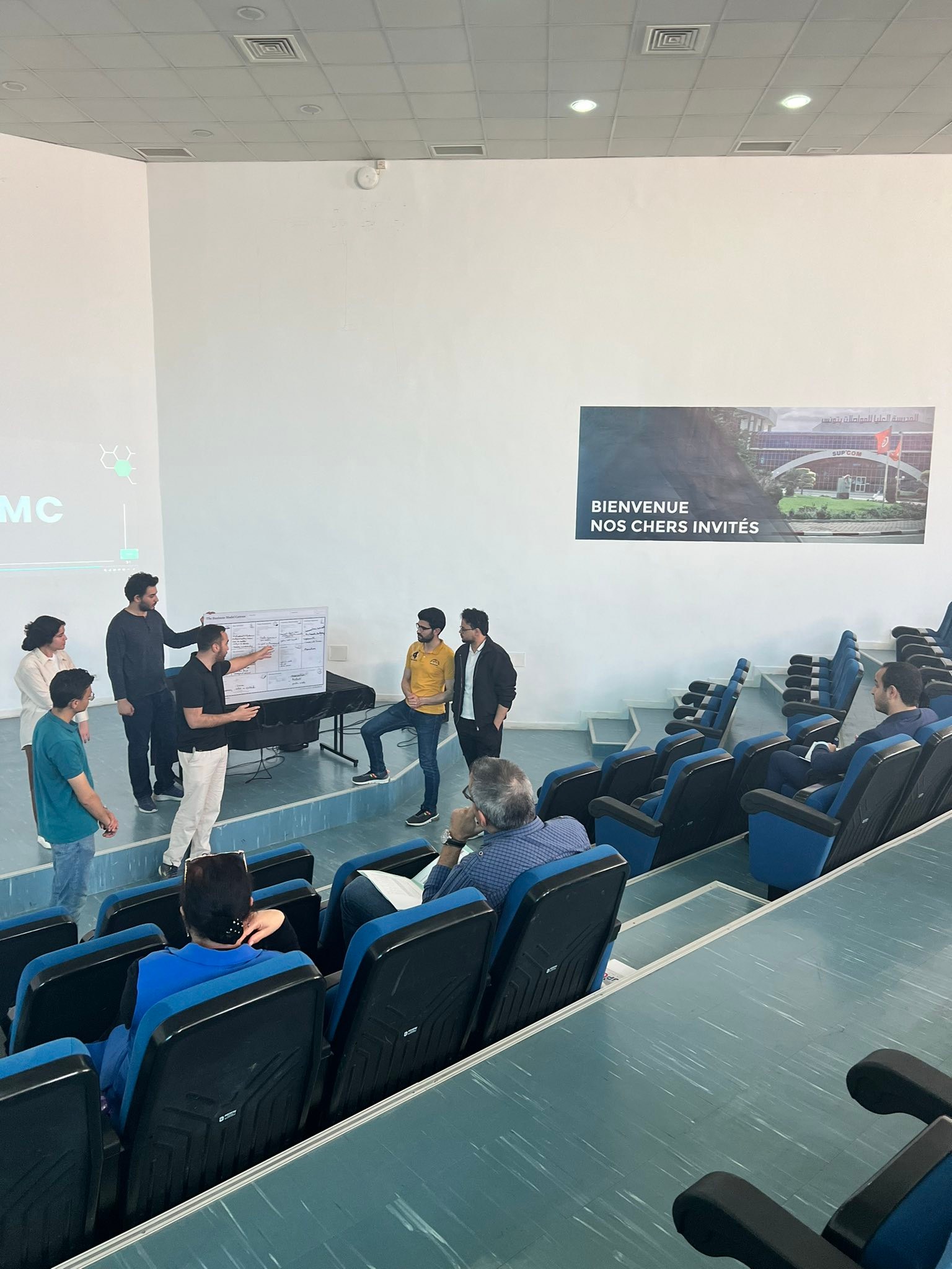 Challenge... - Challenge Projets d'Entreprendre - SupCom