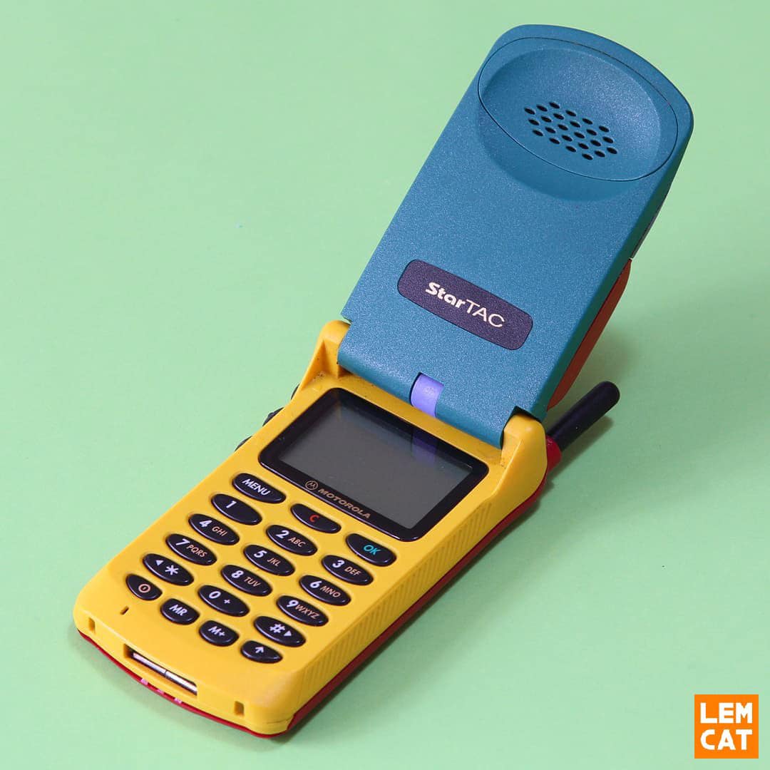 Motorola社製　StarTAC コレクション品　1997年製 Motorola社製 StarTAC コレクション品 1997年製 Motorola StarTAC
