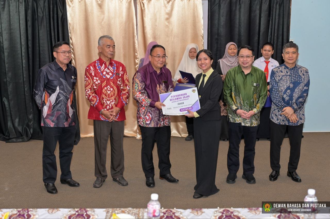 SMK Three Rivers | Mukah