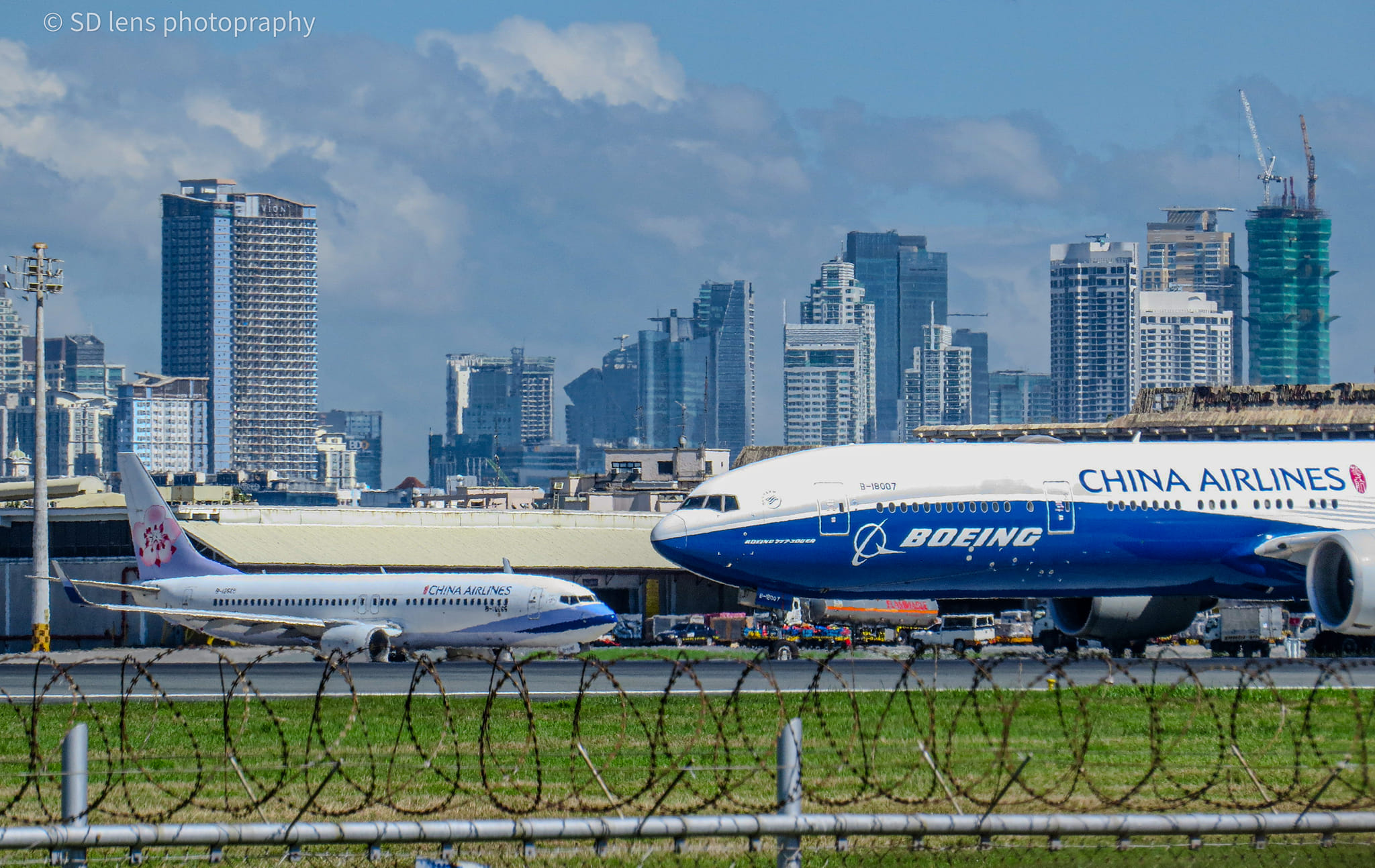 China Airlines Boeing 777 returns to Manila