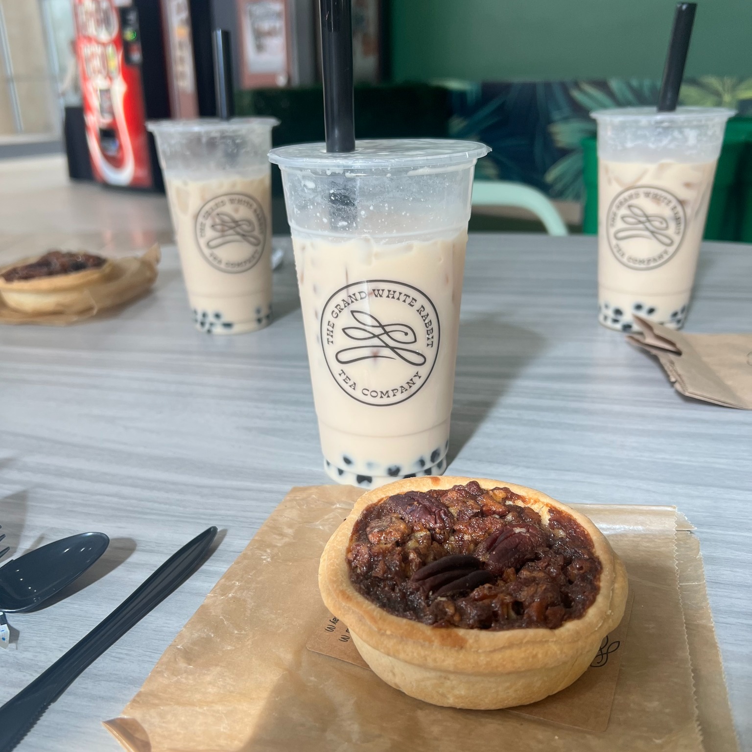 Lindale - We stopped by White Rabbit Tea and tried the Milk Tea with ...