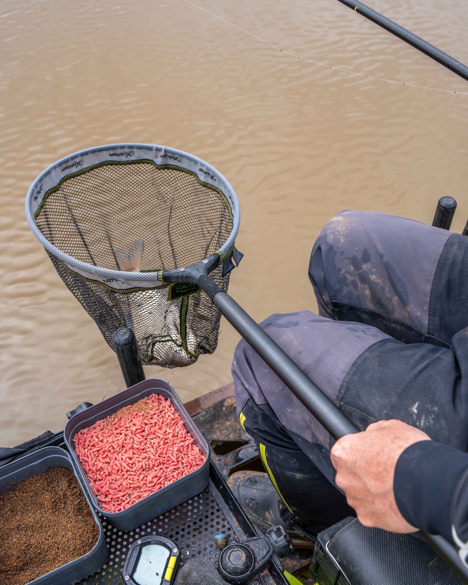 best landing net handle for match fishing Vindicator Net: Hoop Size 17 X 19 in 651 has a 36 inch handle with a hoop size of 18 inches X 20 Inches Fishing Landing Best Telescopic Landing