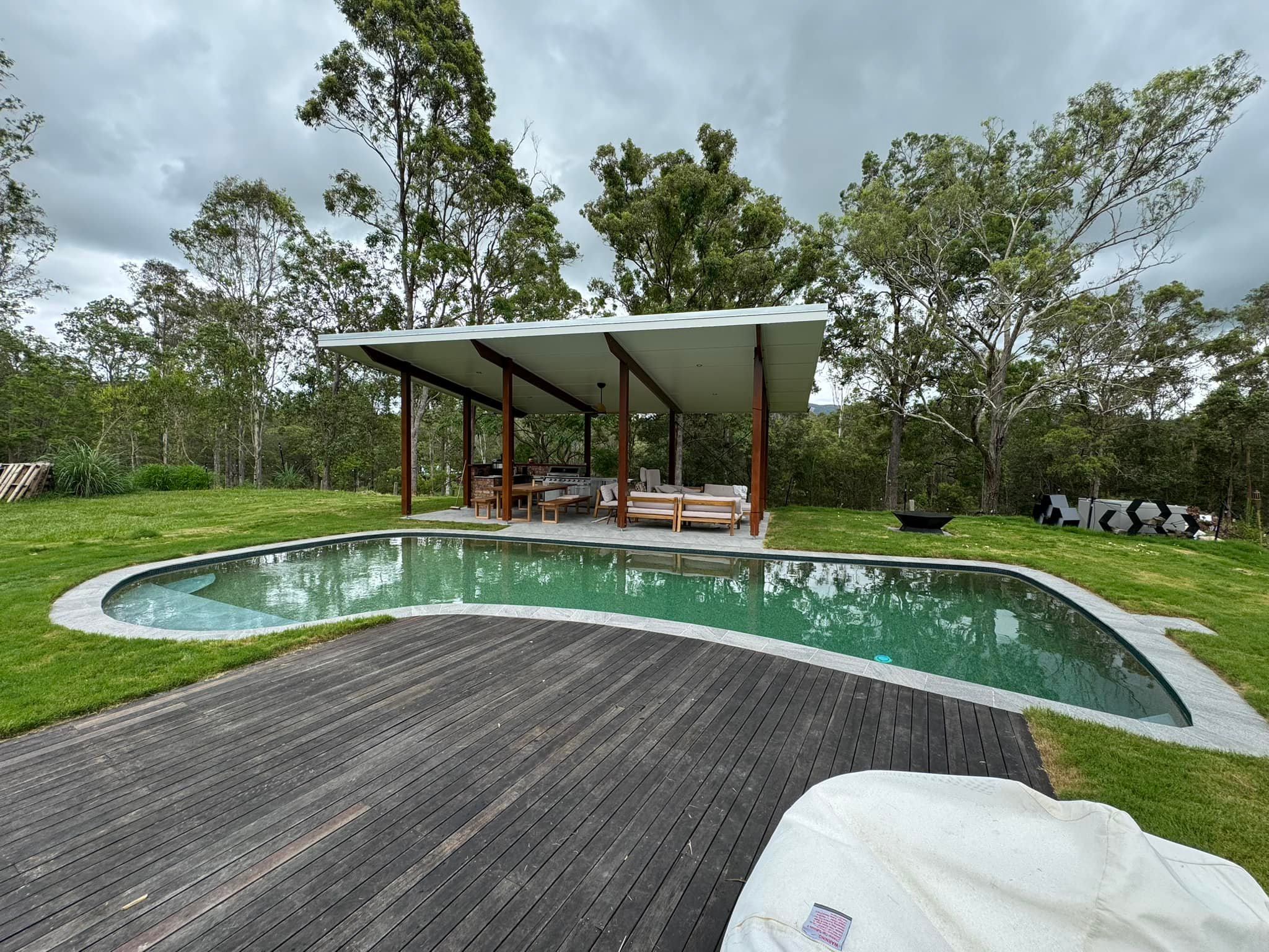 Luke Redpath Building Services Pty Ltd