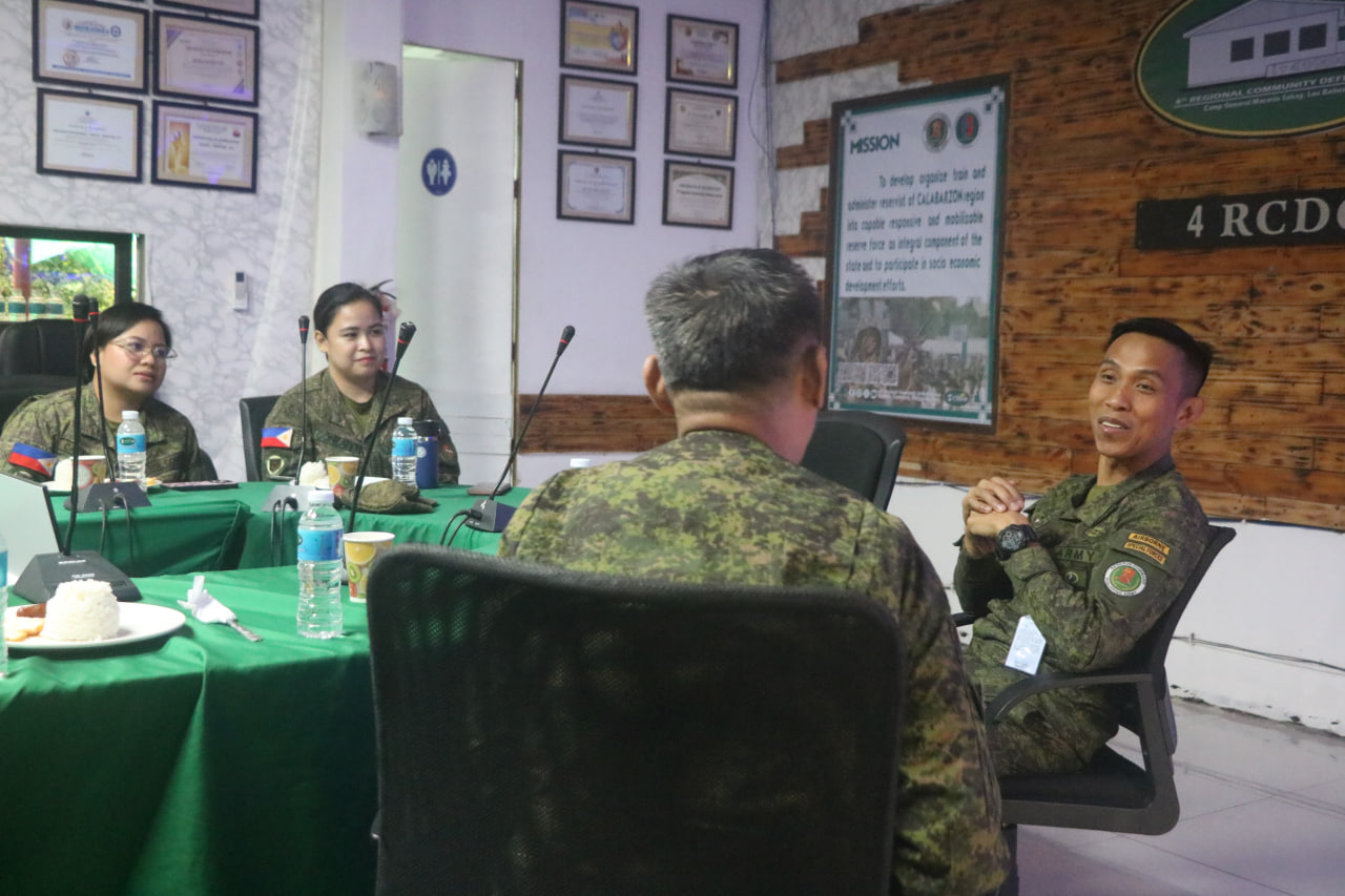 4RCDG - The delegation was also warmly received by Lieutenant Colonel ...