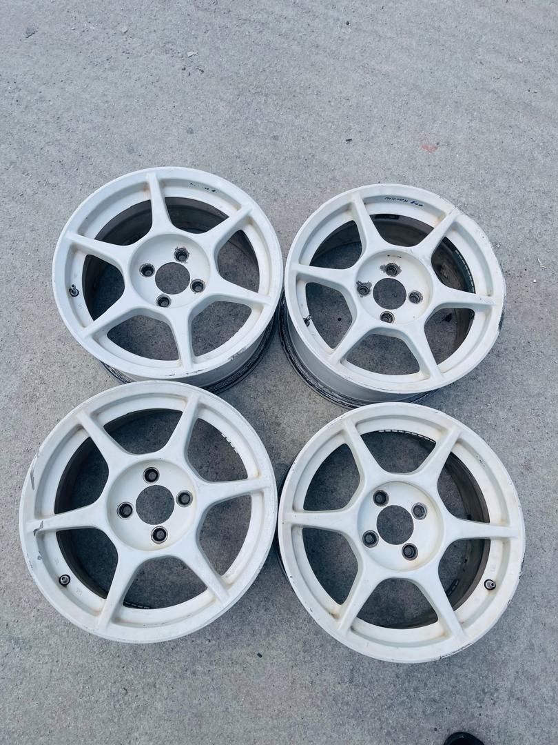 P1 Racing by Kosei 15x7 +38 4x100 39.5k