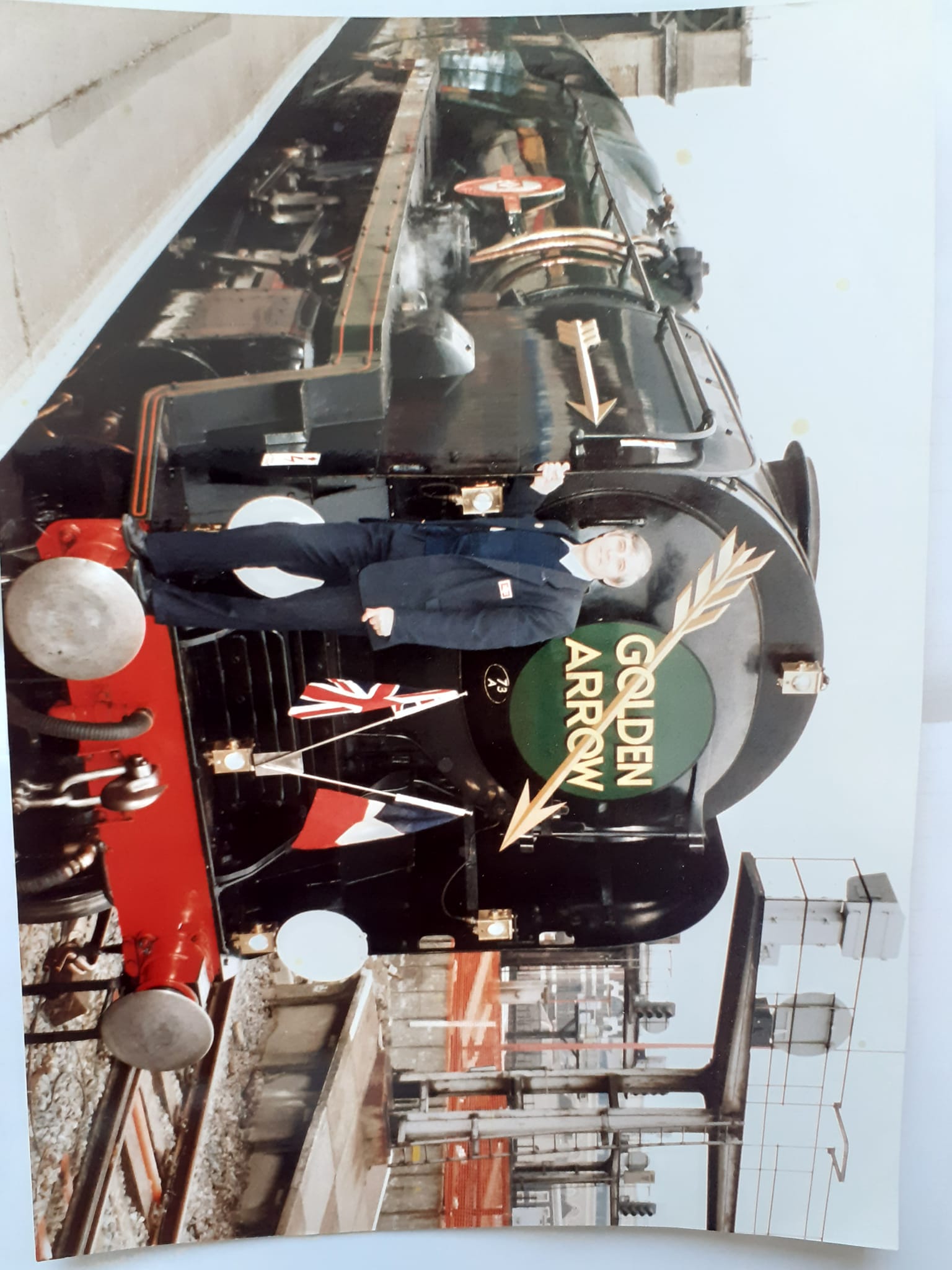 Merchant Navy Class Clan Line 35028 locomotive