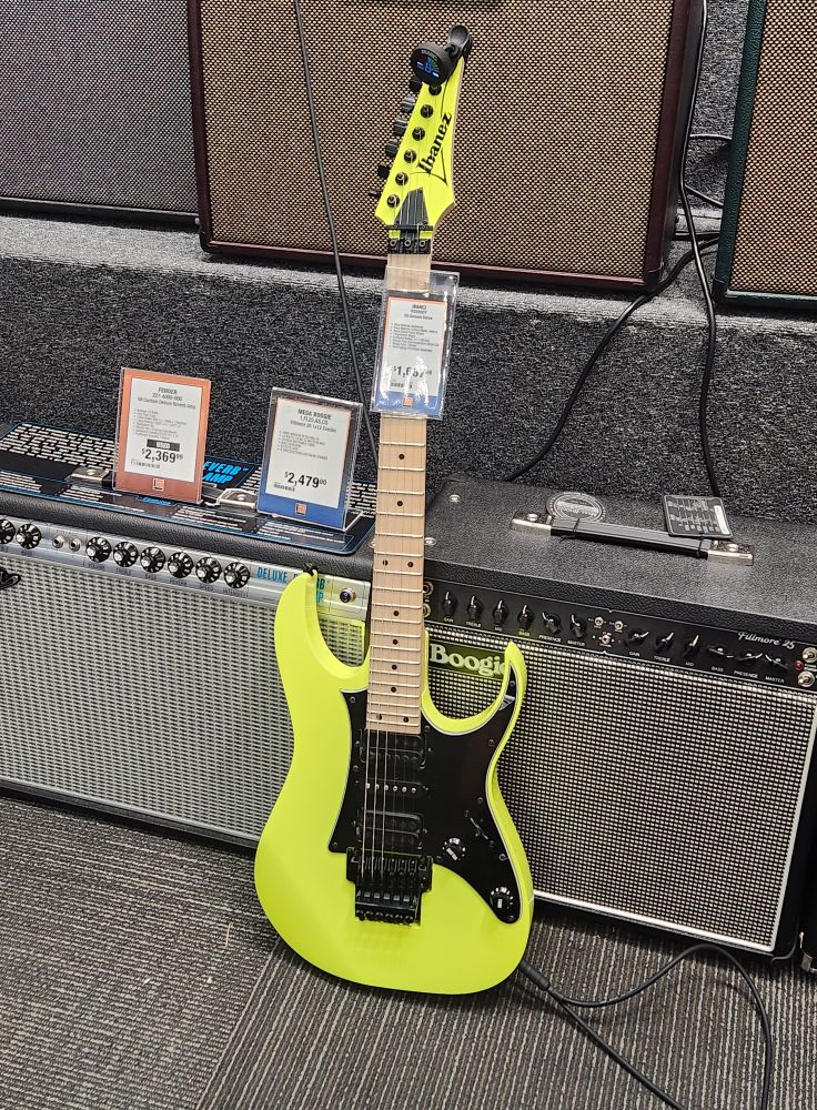 1987 Ibanez RG550 in desert yellow