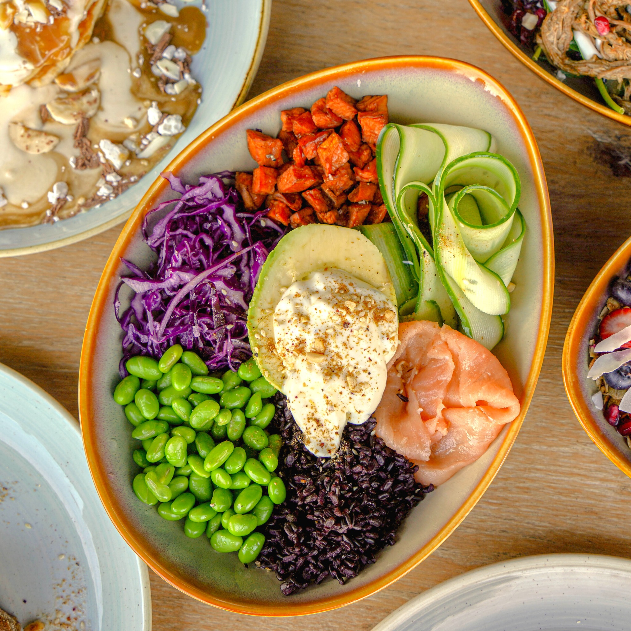 Platform T8 - The ultimate weekend spread. 😍 Top 5# meals...