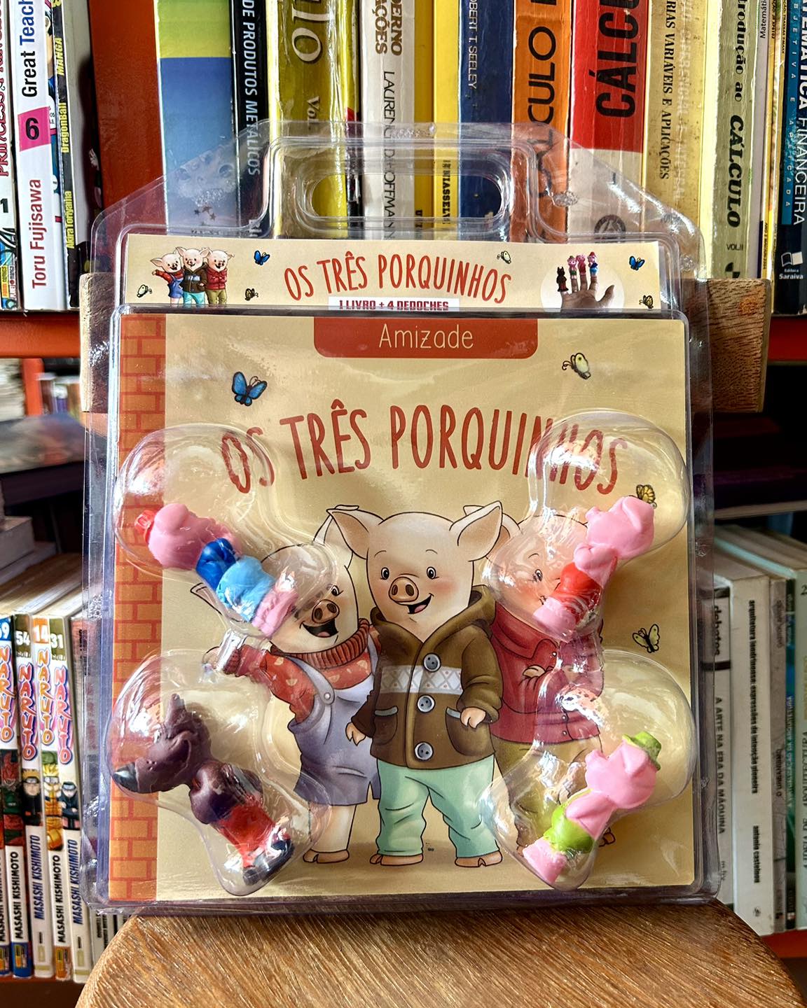 Era uma vez três porquinhos... - Livraria Sebo Sol Nascente