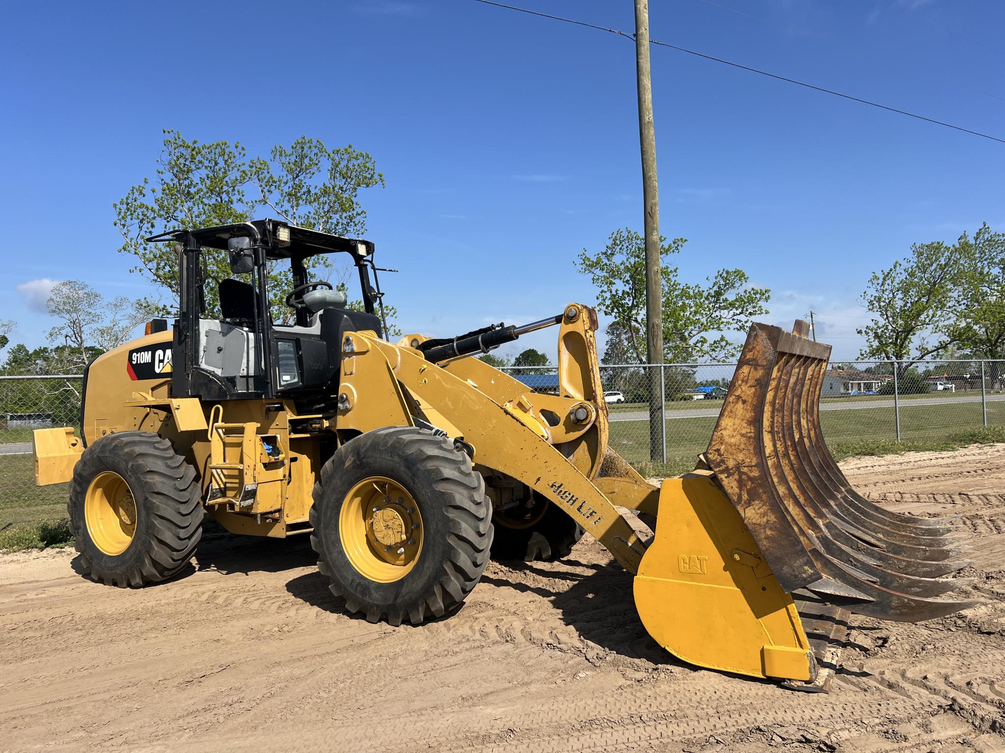 Rock - 2019 CAT 910M Wheel Loader Our passion is supplying your purpose ...