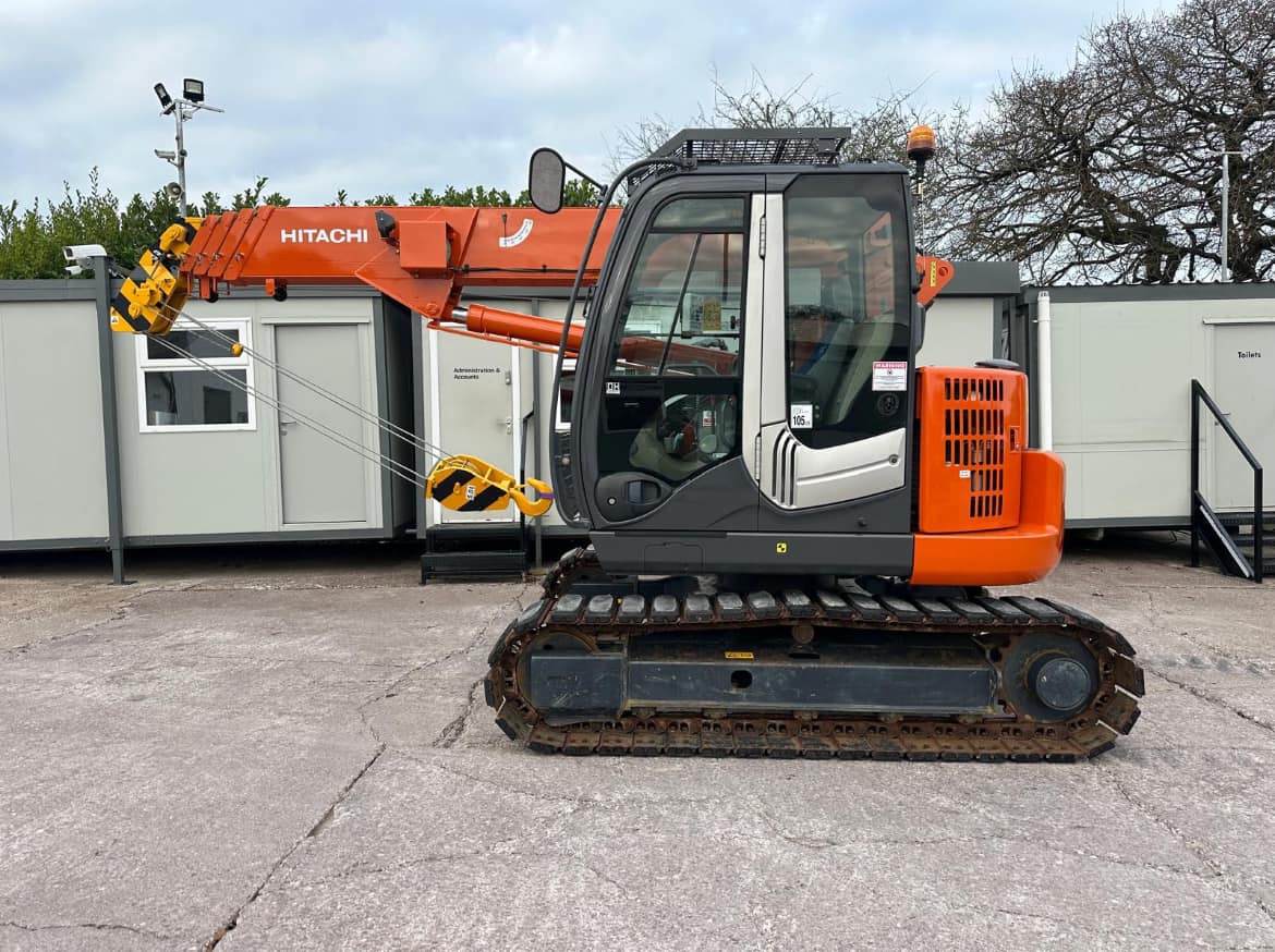 🟥 FOR SALE – MINI CRAWLER CRANE UNIC URW-376C 📍 Dubai, UAE
