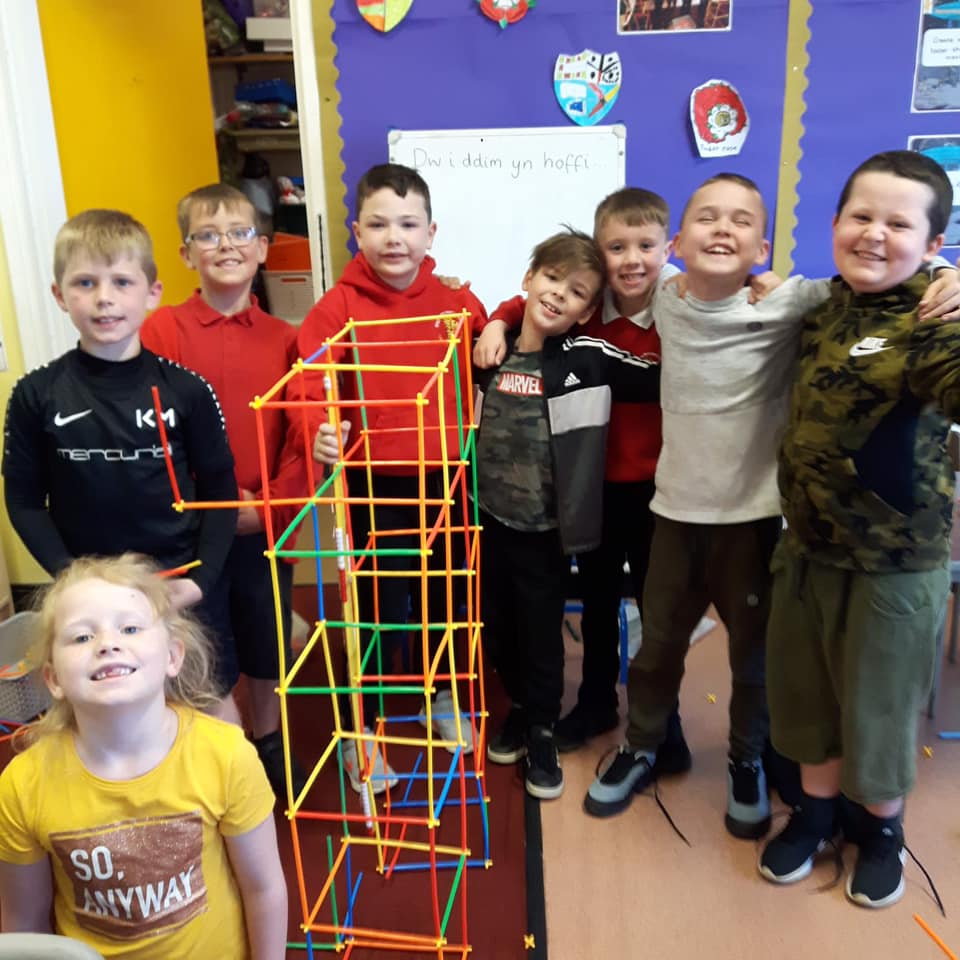 Bigyn Primary School -... - Bigyn Primary School - Llanelli