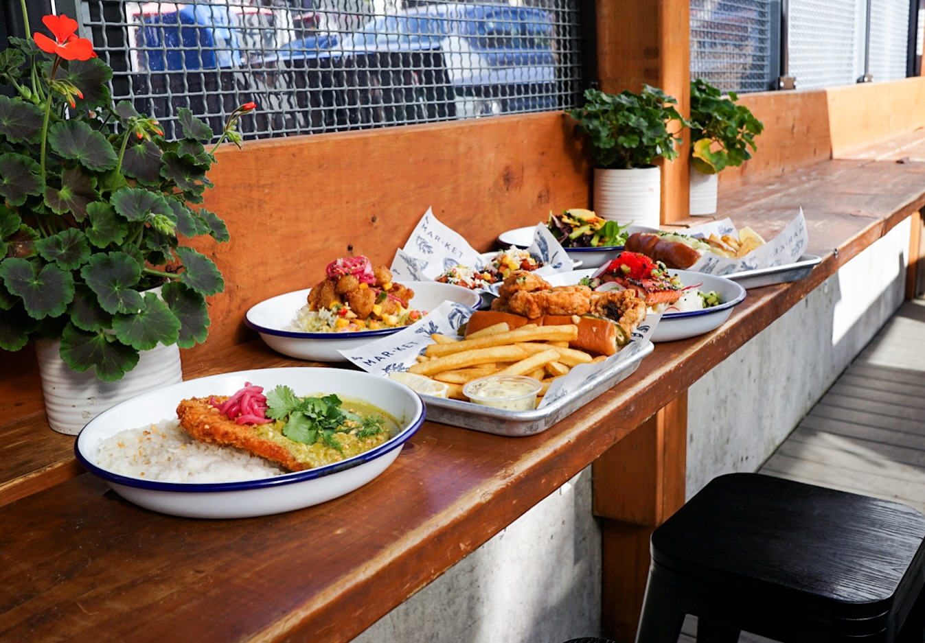 The Market- Fishmonger & Eatery | Edmonds WA