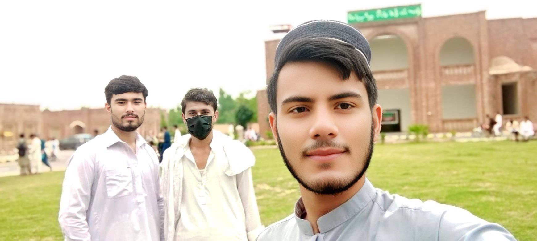 Hizar Khan