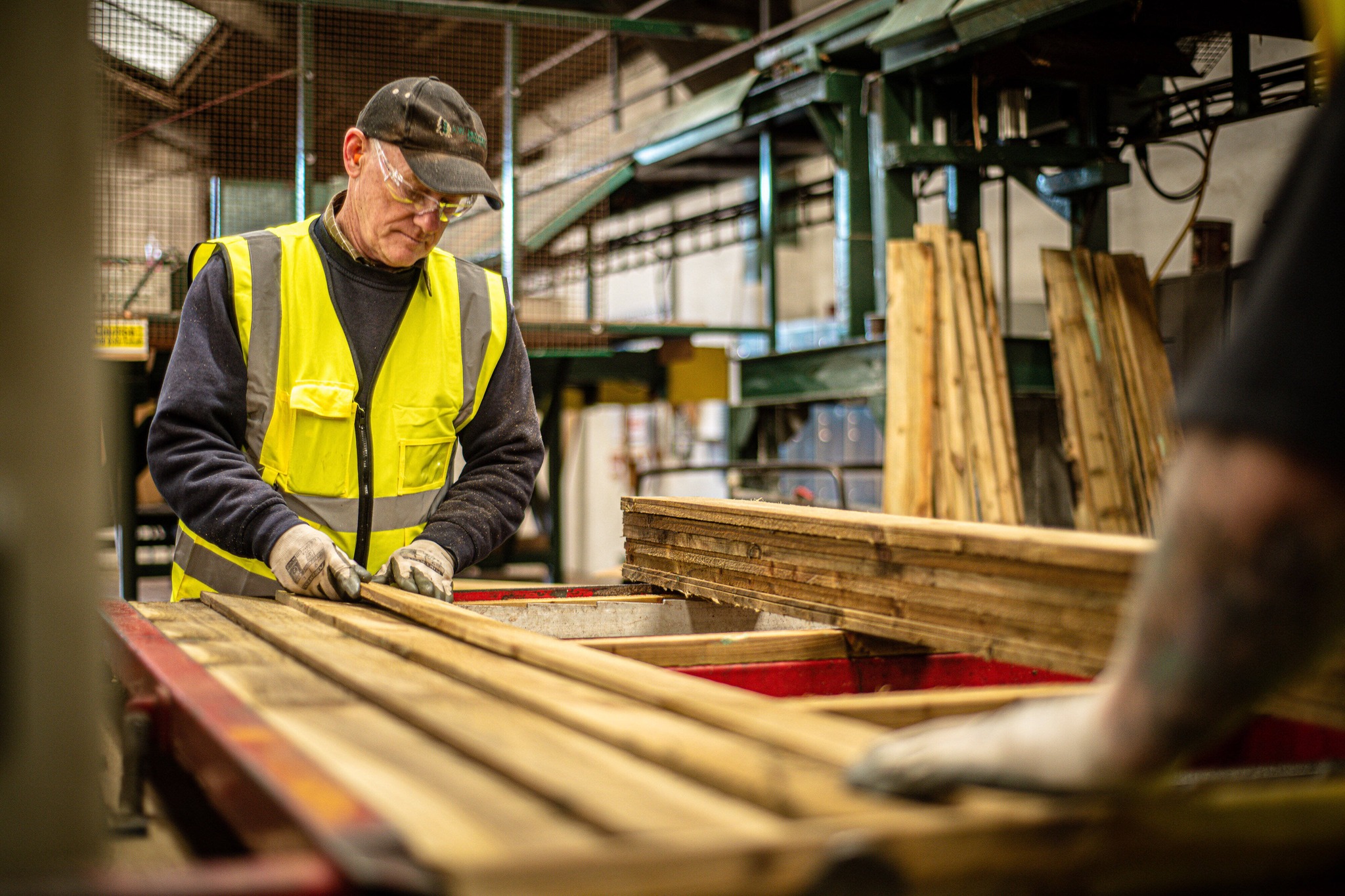 How Classic Fence Panels are made at... - Mill Timber Direct