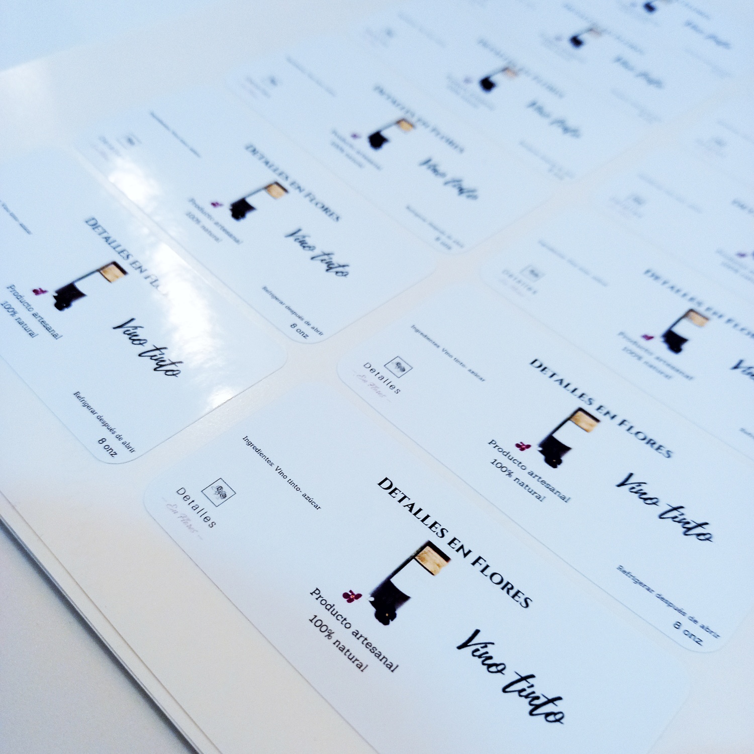 Las stickers con brillo son una... - Propaper by Projecting