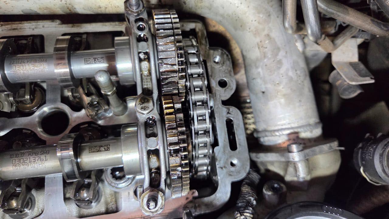 Can anyone help me Replace the ex cam new t chain kid etc