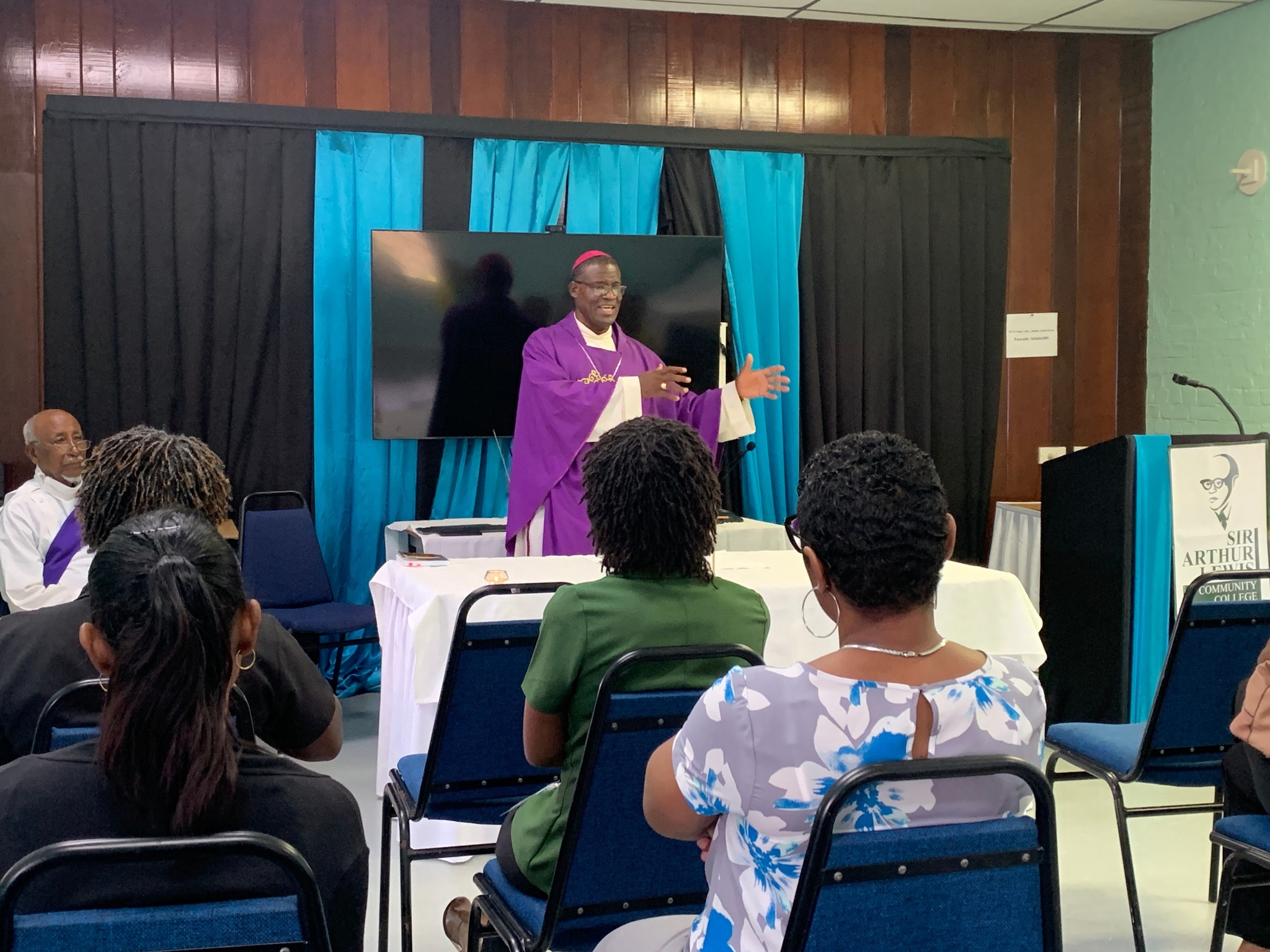 Sir Arthur Lewis Community College - SALCC | Castries