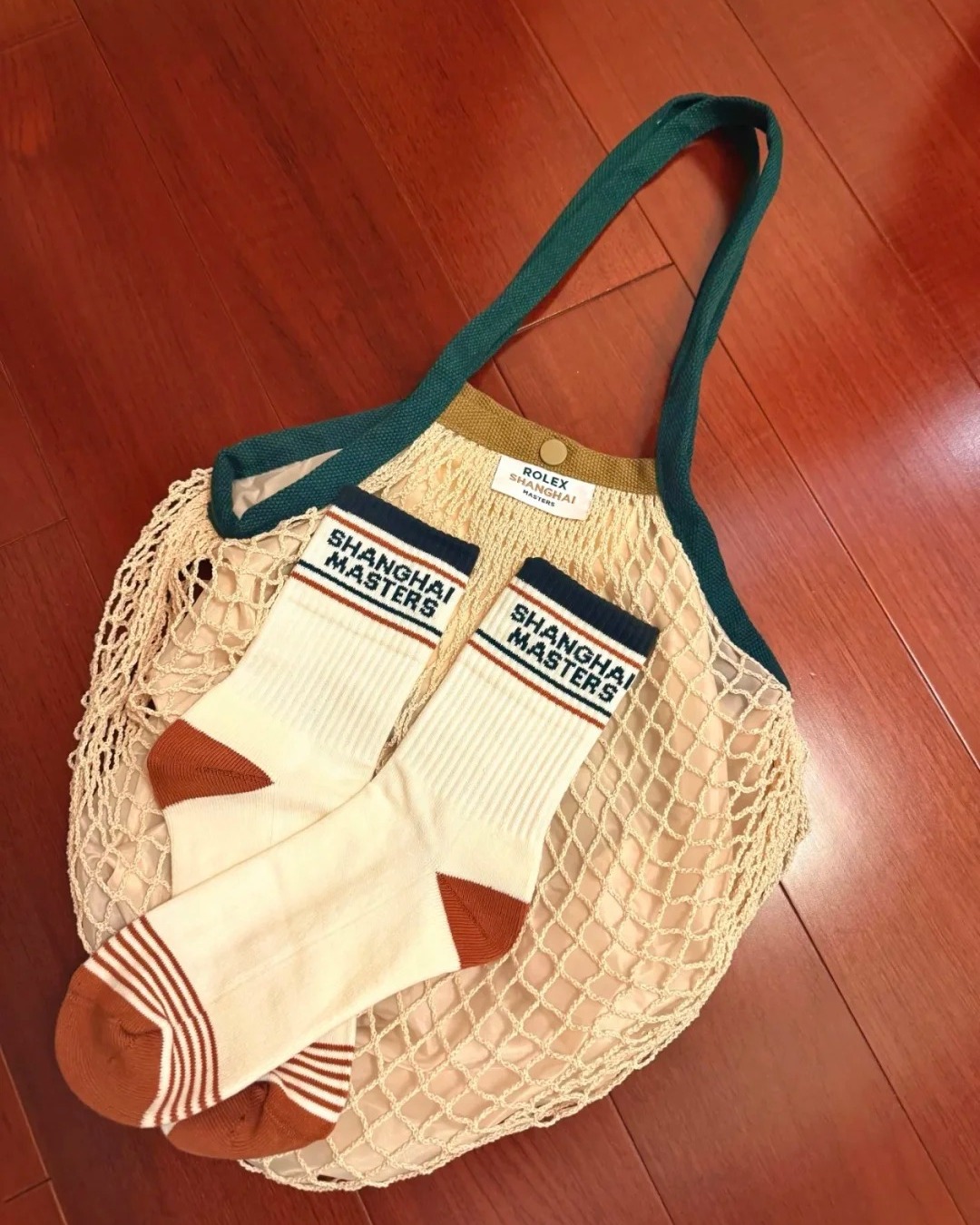 The 2026 Rolex Shanghai Masters merch is serving. 🎾 The mesh tote