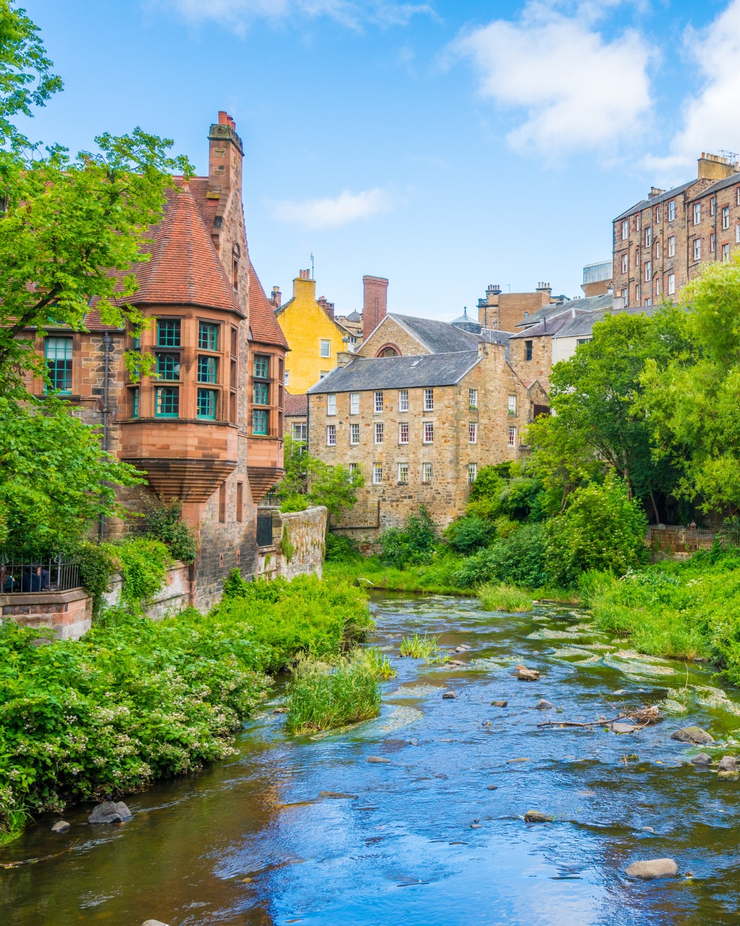 Nordic - Edinburgh’s stunning transformation through the seasons ...