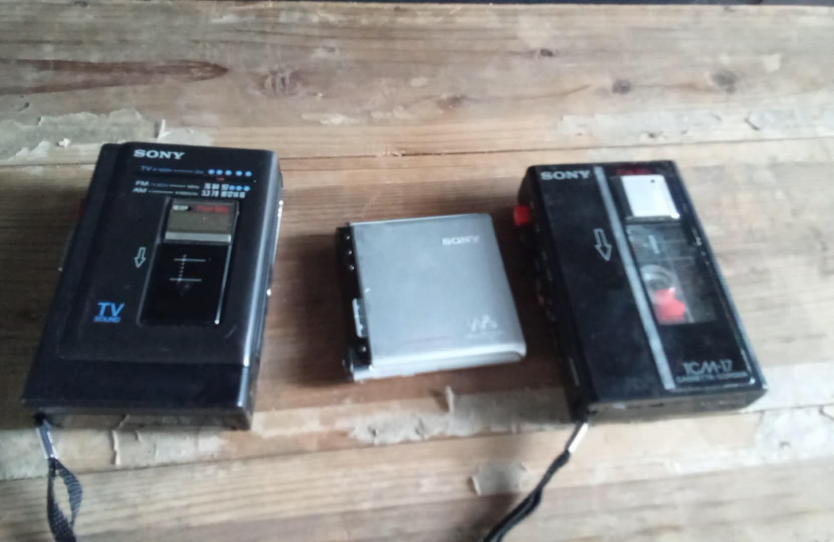 Sony WA-5000,seven band radio AM, FM and five SW bands and