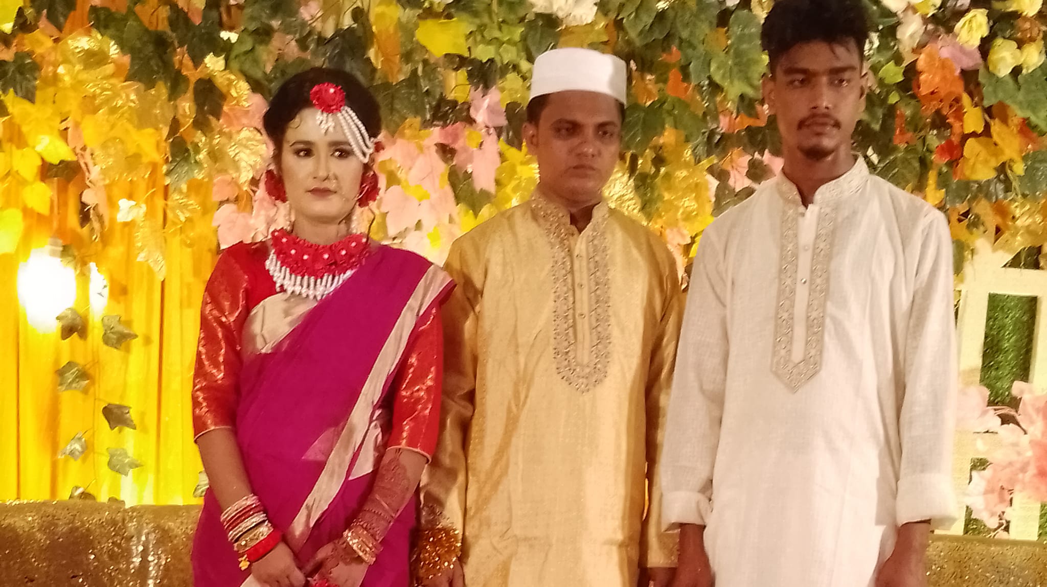 P khan official