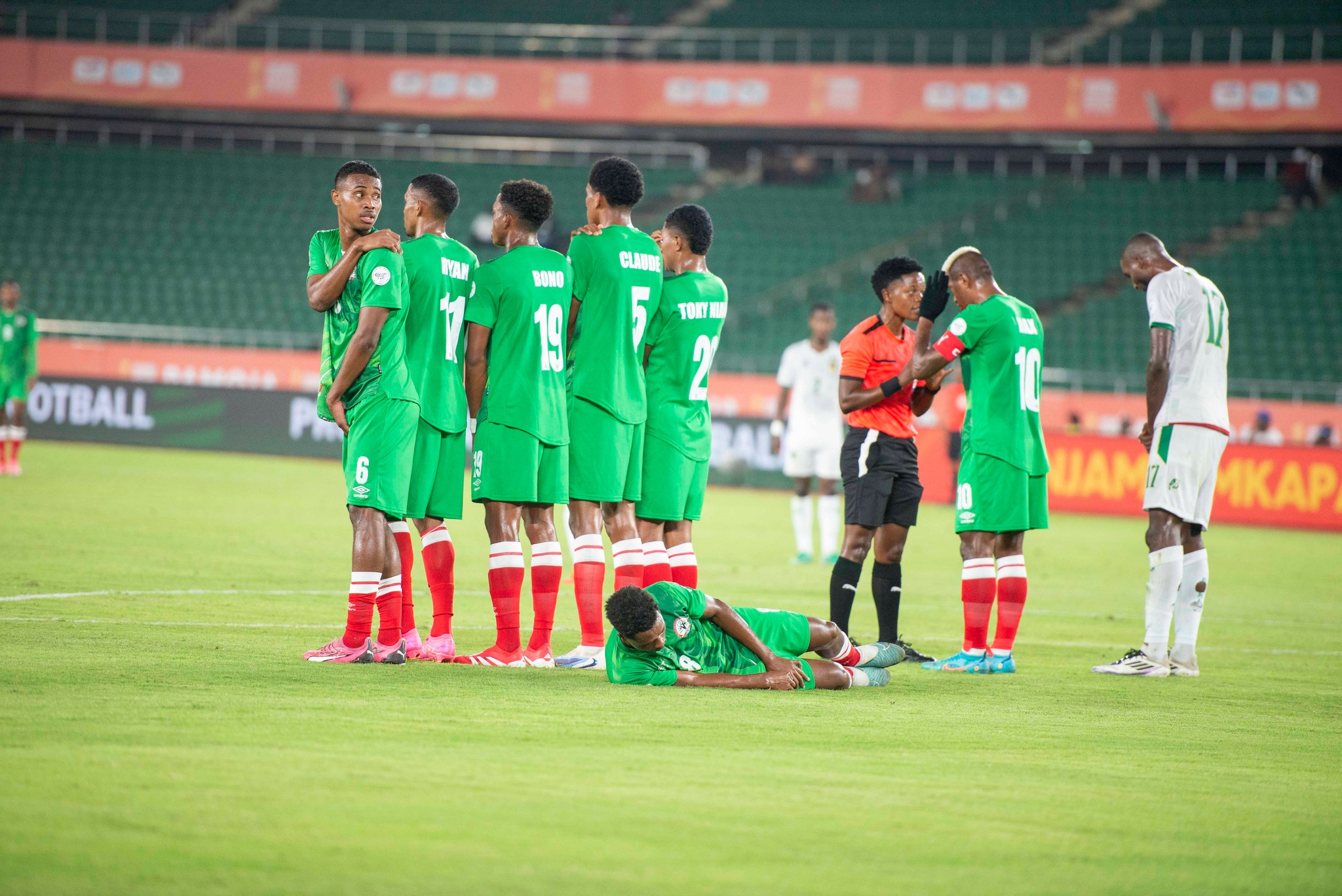 Fédération Malagasy de... - Fédération Malagasy de Football