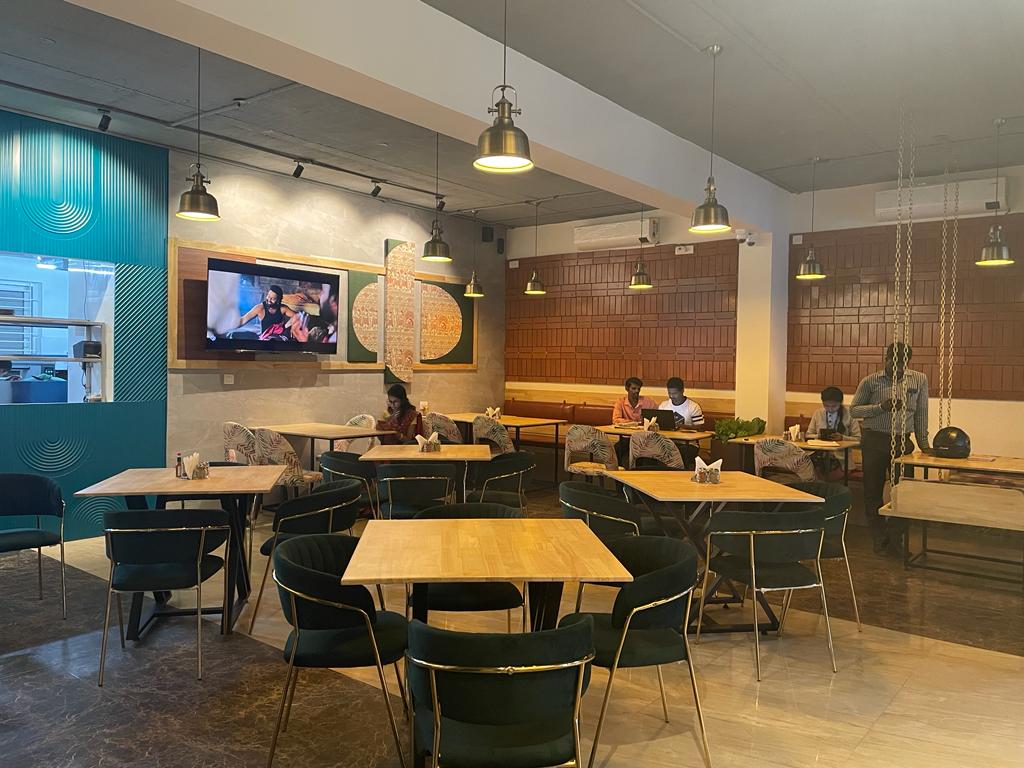 Baileys Cafe and Restaurant