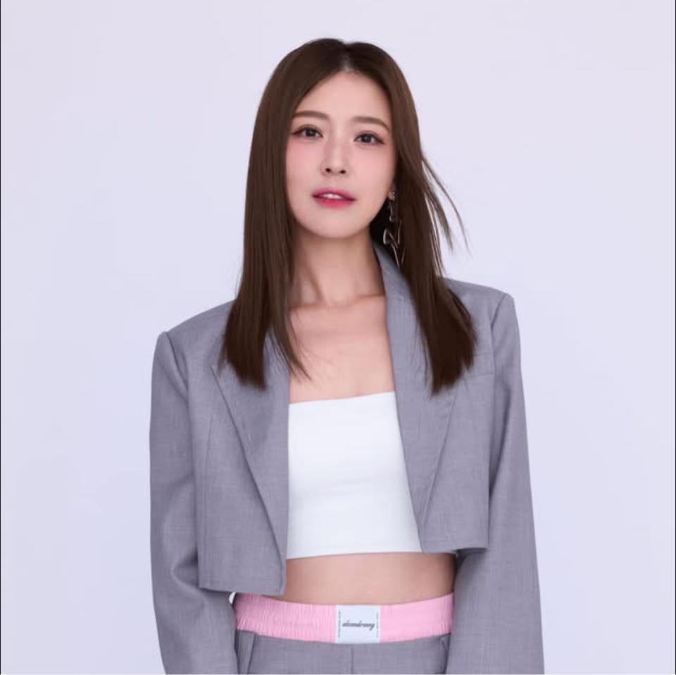 卓文萱Genie - 8/22 演出當天 從台北出發，沿途的下雨著實讓我擔心晚上的演出 直到快到花蓮時，雨停了... | Facebook