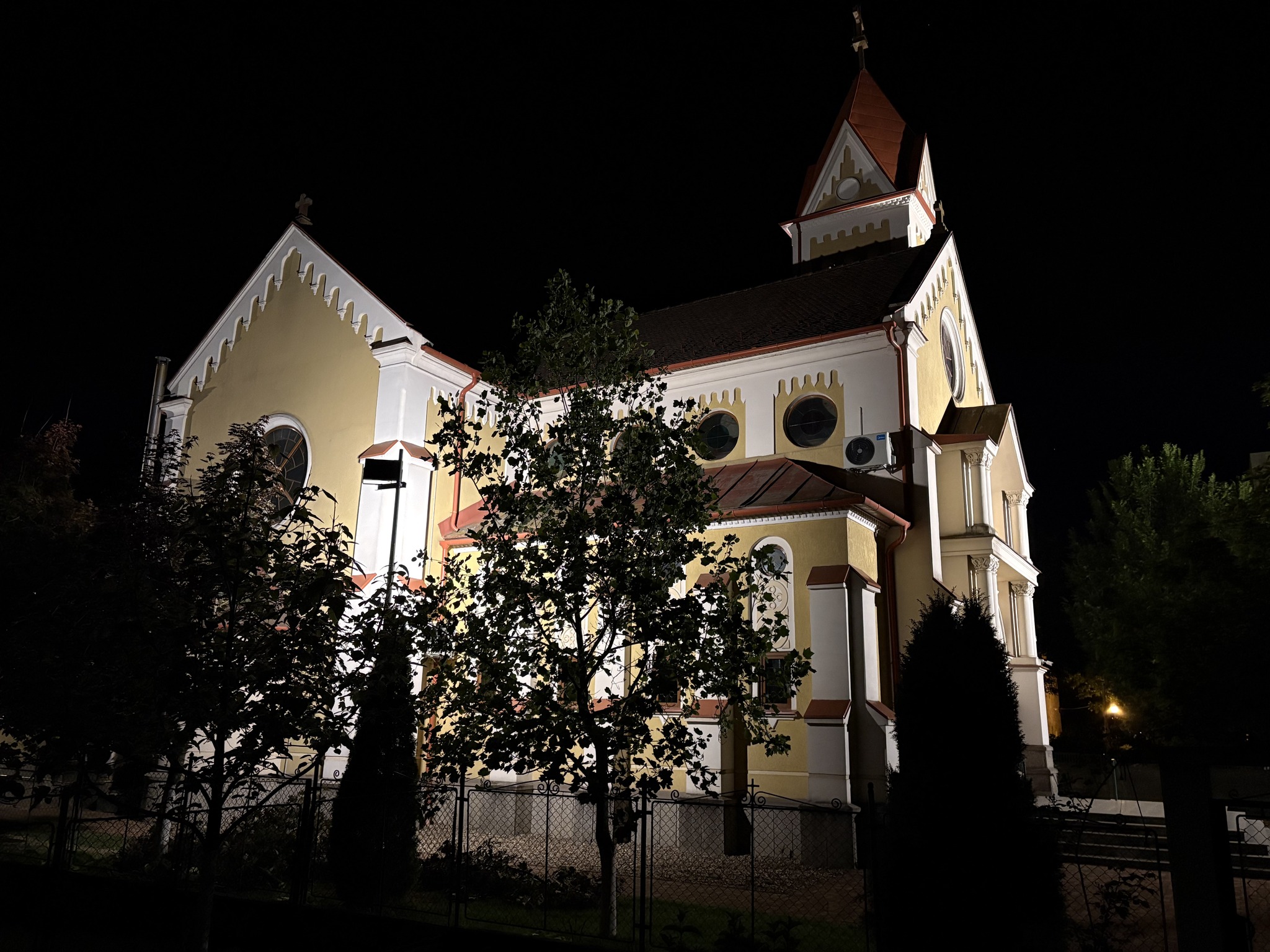 szent-szent-katalin-telepi-r-mai-katolikus-pl-b-nia
