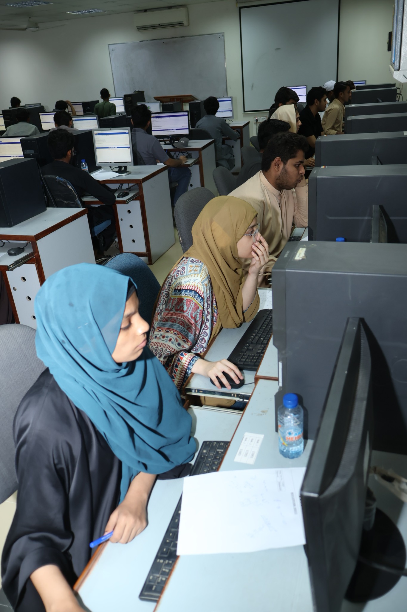 Mehran... - Mehran University of Engineering and Technology