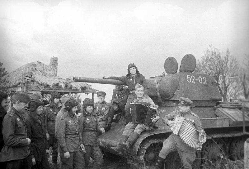 Tank Archives - https://www.tankarchives.ca/2022/04/future-of-spgs.html ...