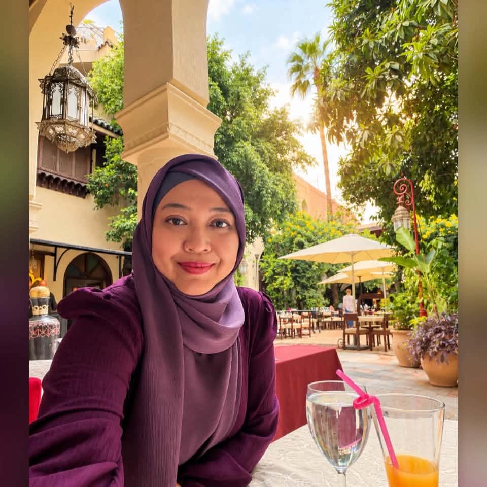 Neeza Ali