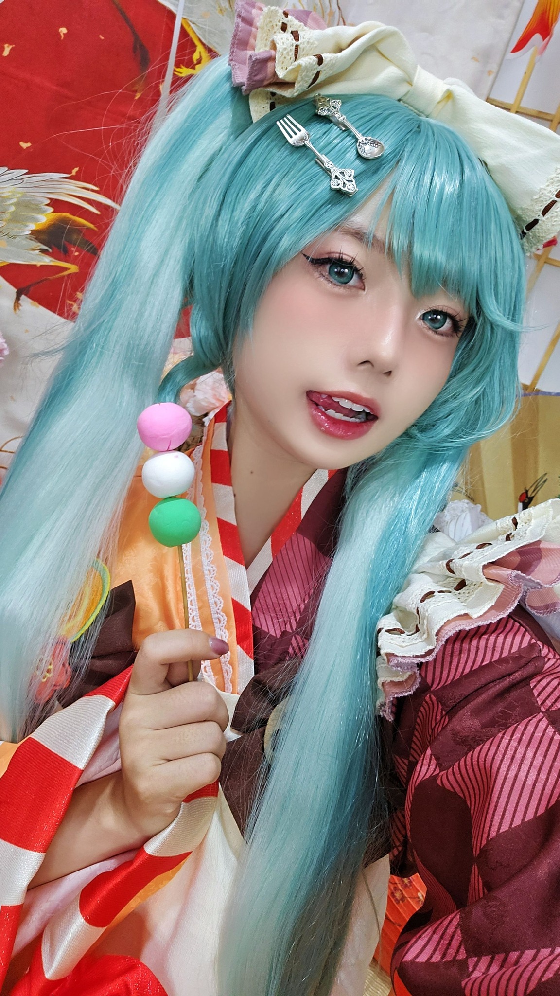 Messie 黄 Cosplay