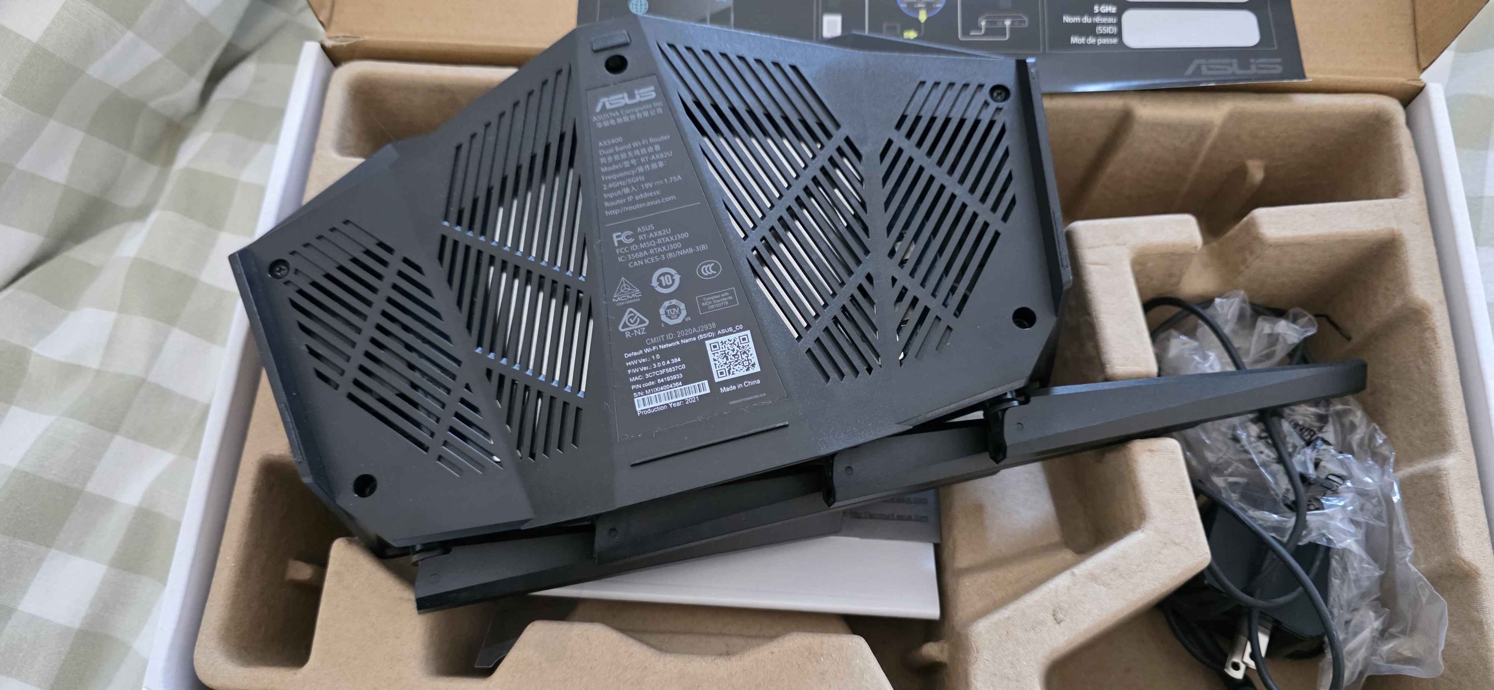 Router ASUS RT-AX82U (AX5400) - Bridges & Routers - Laval, Quebec ...