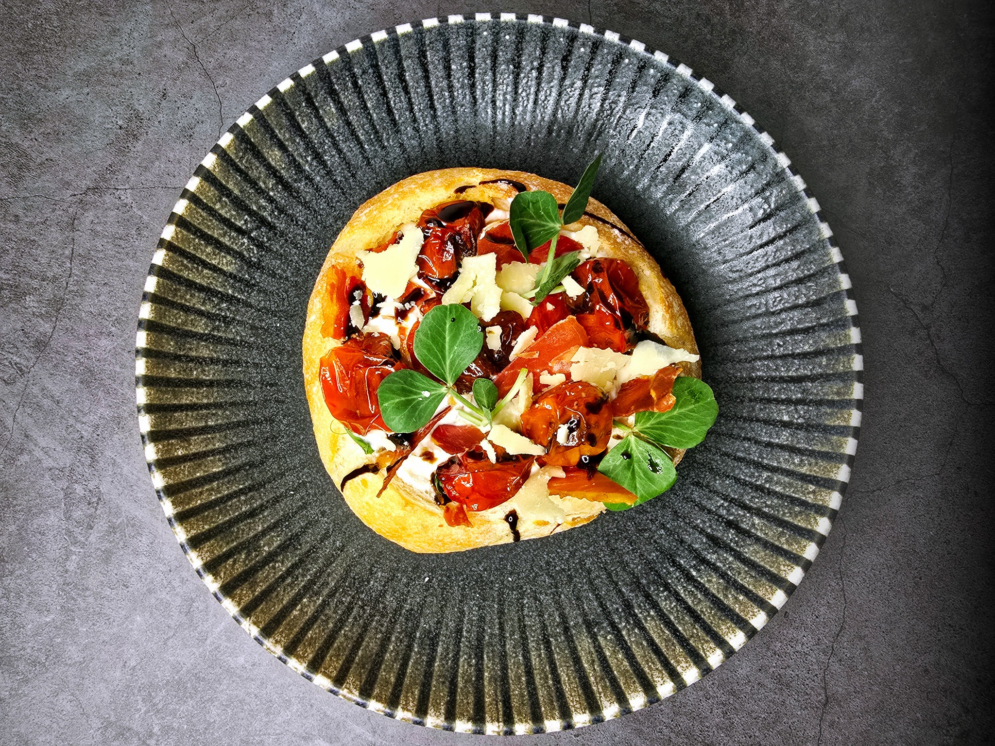 Redlands RSL - INCOMING... MOUTH-WATERING FOOD 😍😋🤤 Check... | Facebook