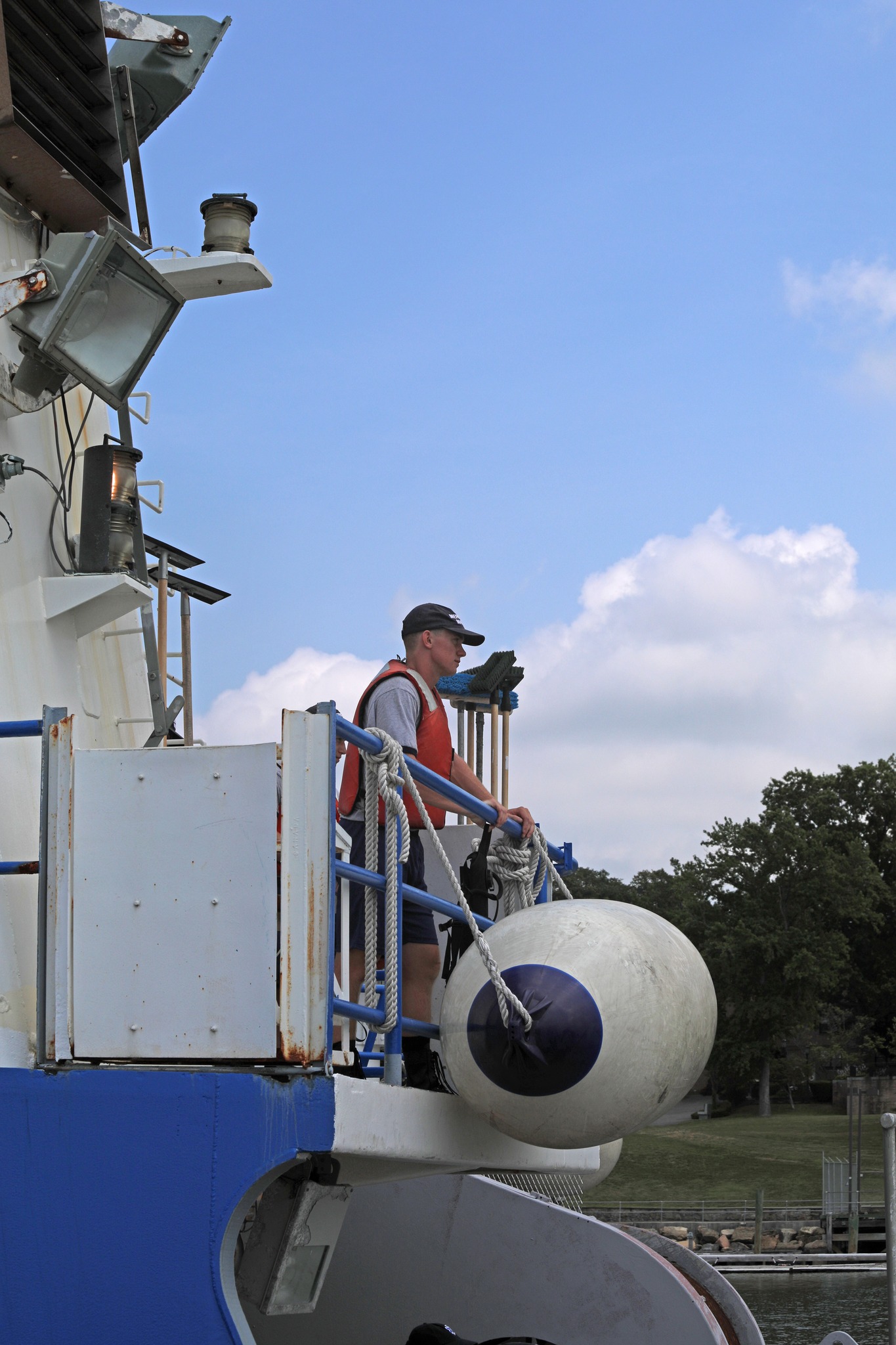 United... - United States Merchant Marine Academy ALUMNI