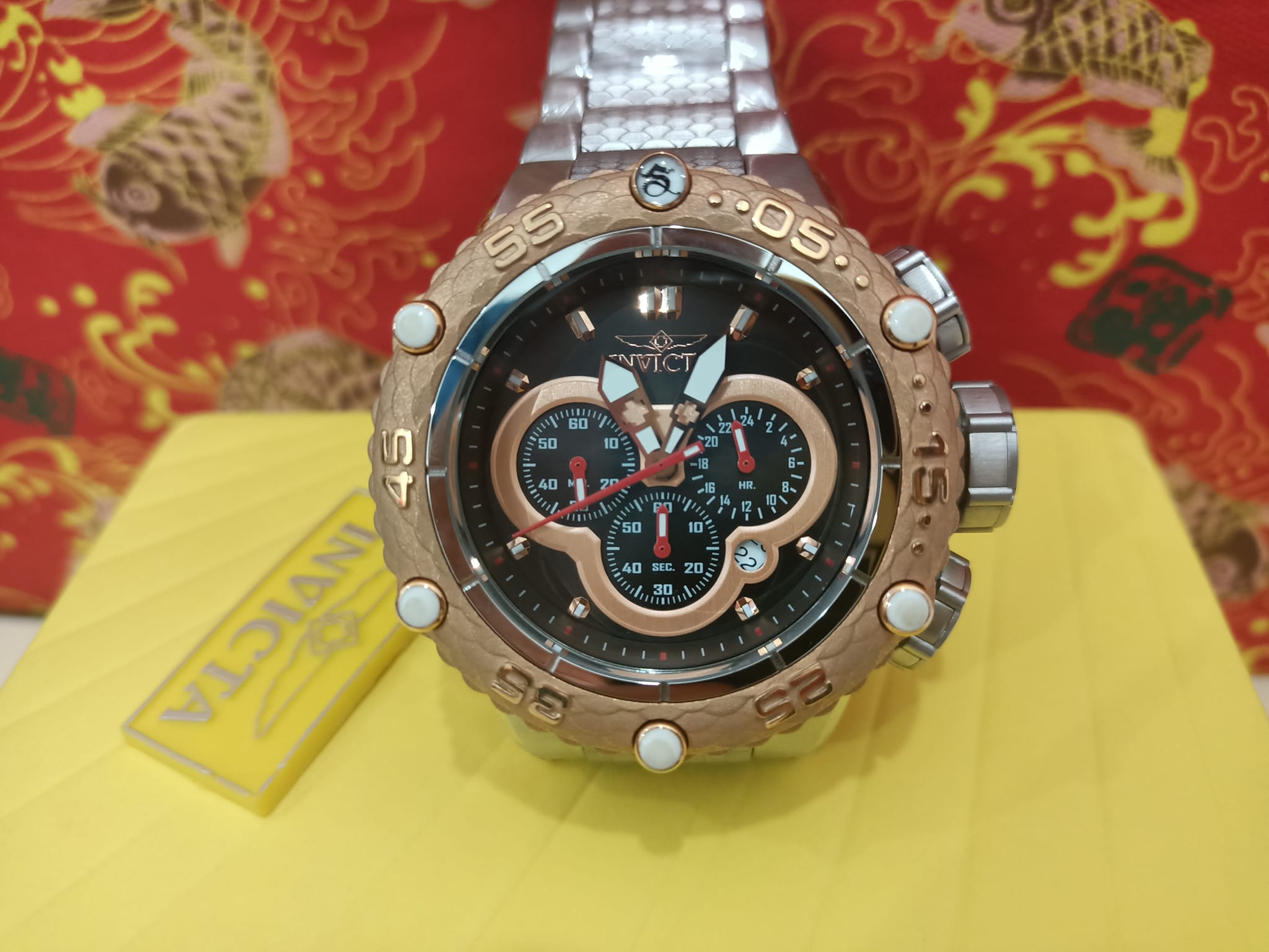 世界限定モデル☆パール文字盤 INVICTA Subaqua 44052 【公式通販】