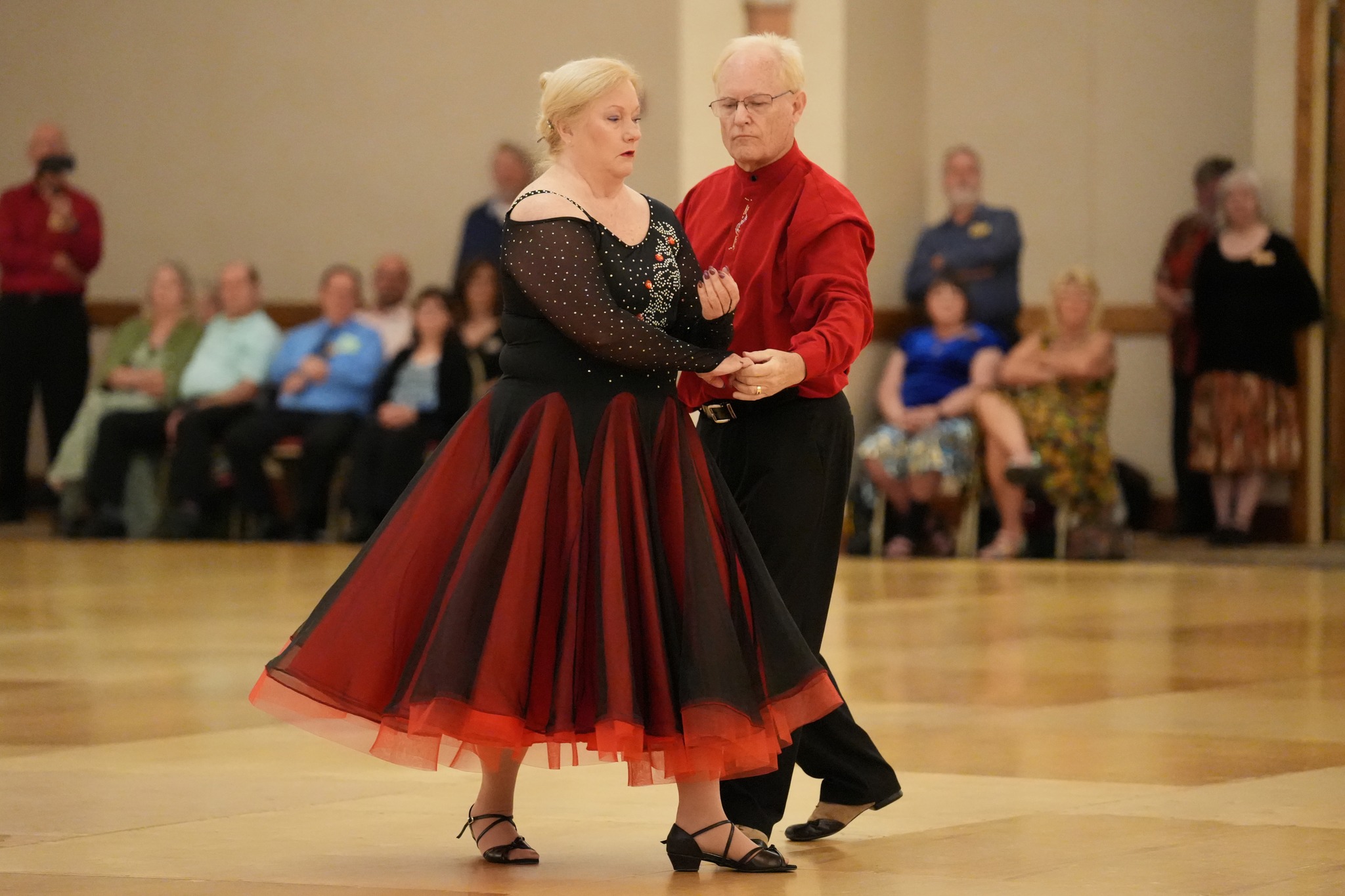 Paul and Linda Robinson Taught and danced What a Difference a Phase 6 ...