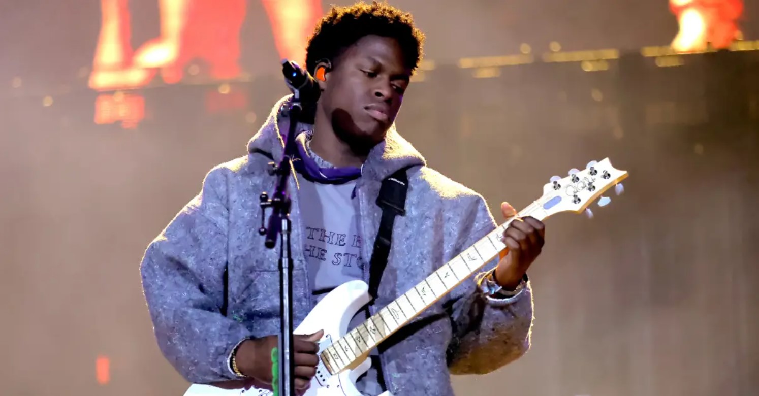 Daniel Caesar Merch