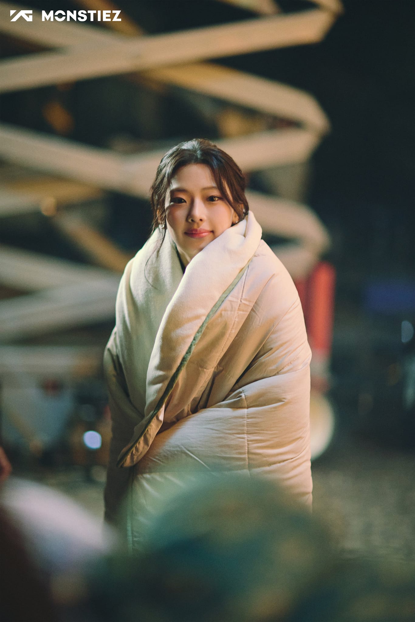 📸] #BABYMONSTER “LOVE IN MY HEART” MV BEHIND PHOTO