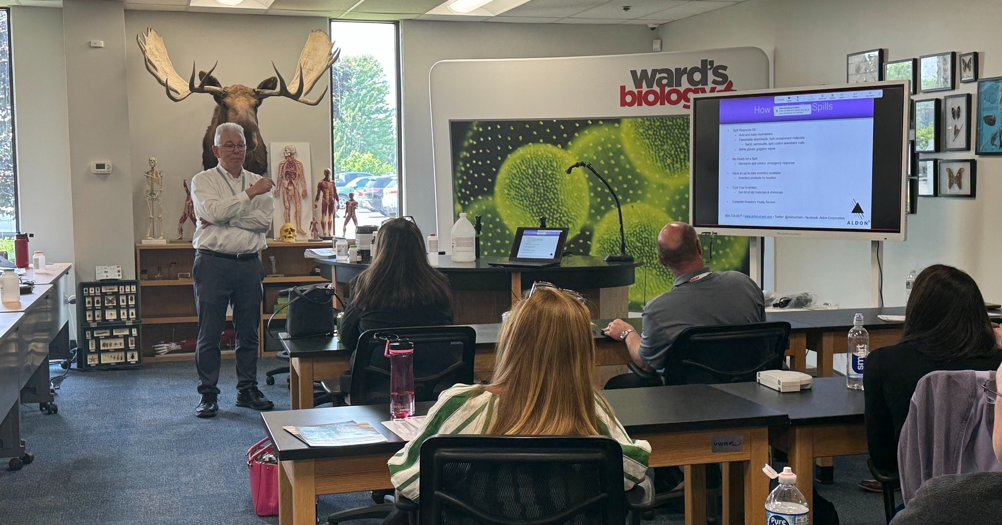 Ward's Science - It's #TeacherFeatureTuesday 👩‍🏫 A day to showcase the ...