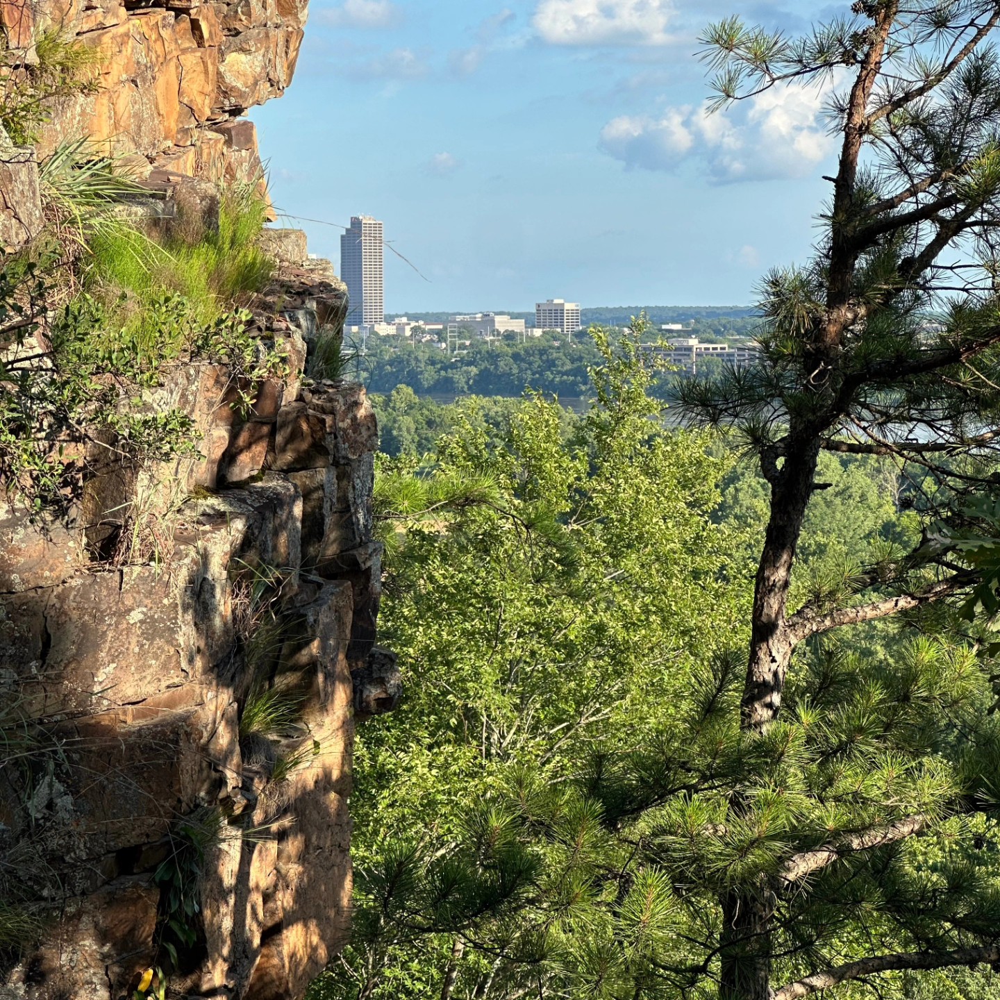 Downtown Riverside RV Park | North Little Rock AR