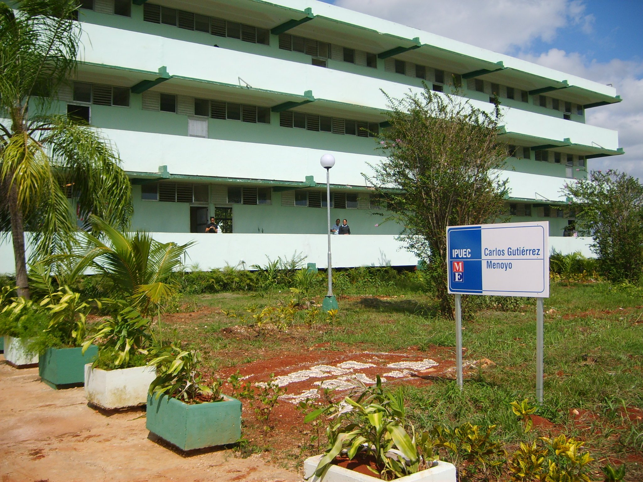 Ipuec menoyo