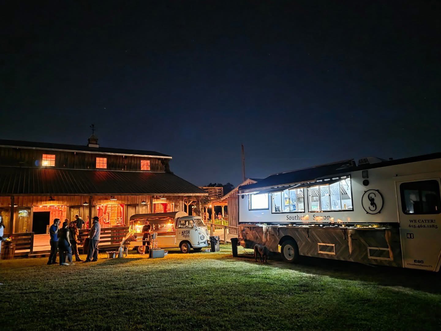 Last night was pure magic under the... - Copperline Ranch | Facebook