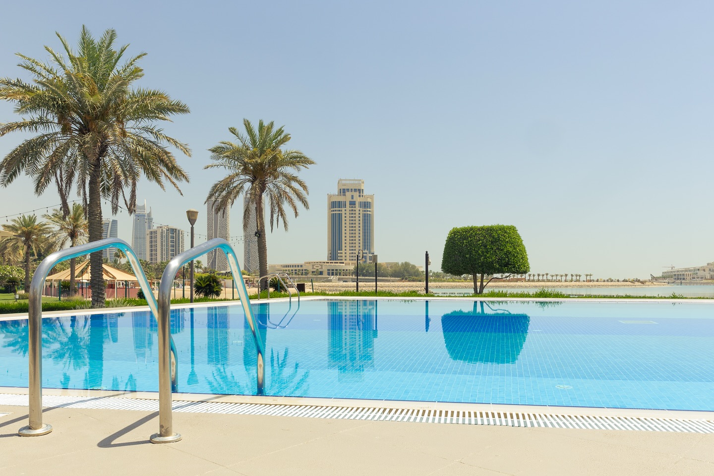 An infinity pool, reimagined. Adults... - Grand Hyatt Doha | Facebook