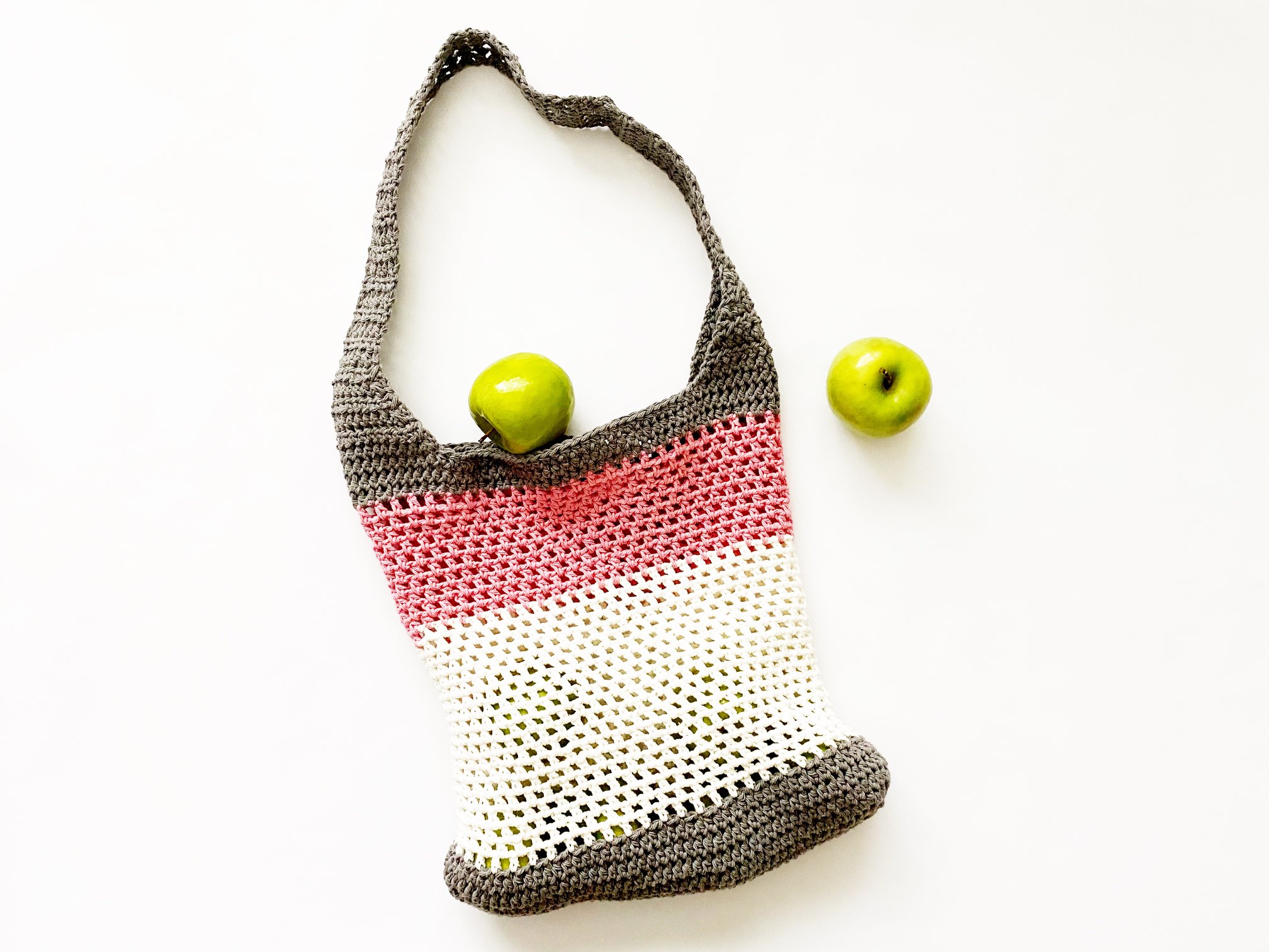 Lovable Loops - My Market Bag Pattern is up!🍏 Market Bag:... | Facebook