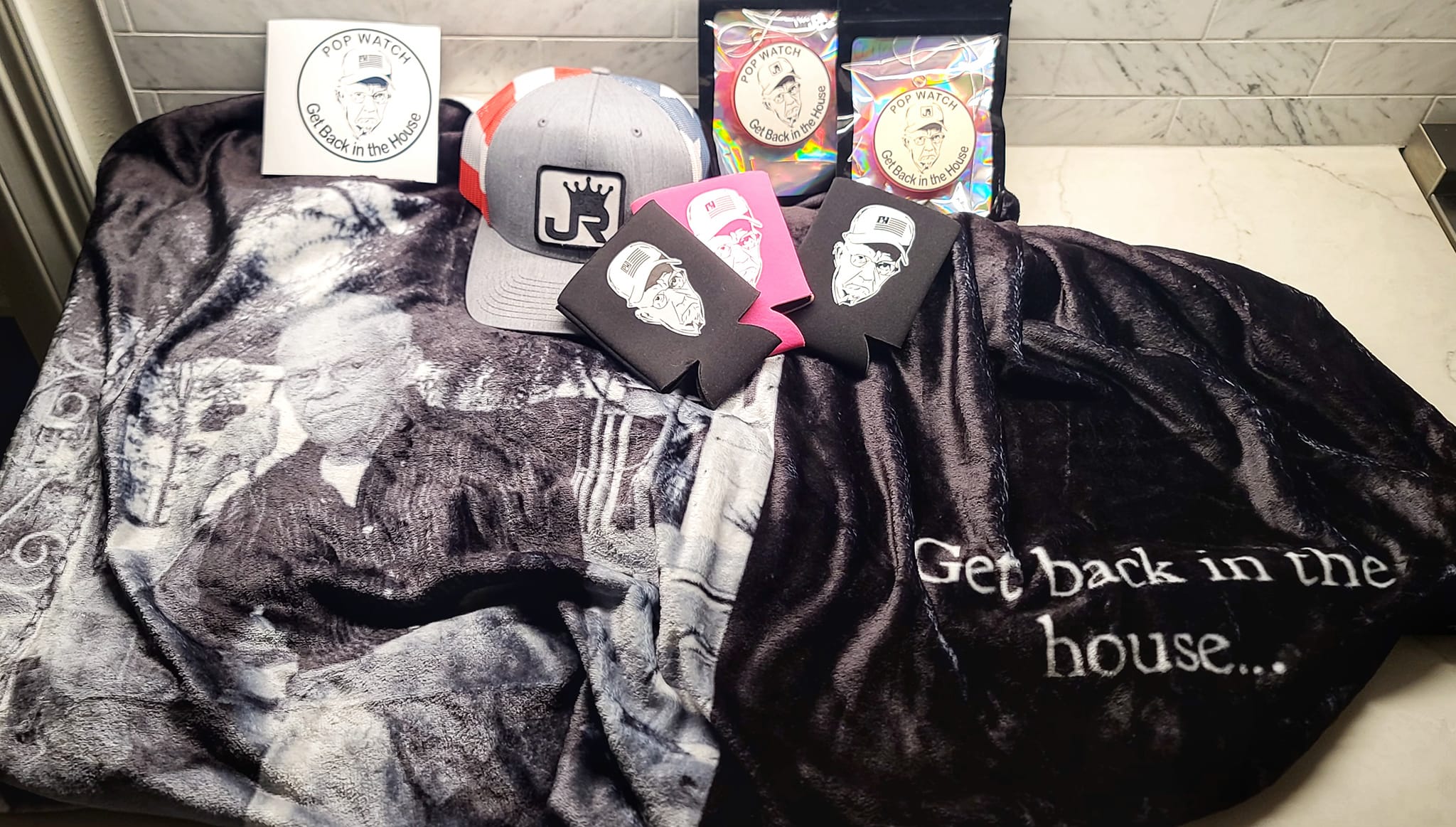 Pop Watch - 🎉 POP WATCH FAN DONATION 🎉 Yes we got alot of... | Facebook