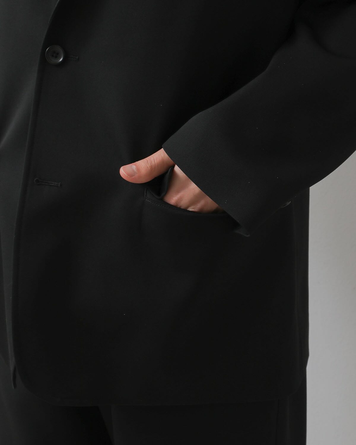 NEW ARRIVALS》 Graphpaper SCALE OFF WOOL JACKET 70,000YEN SCALE 