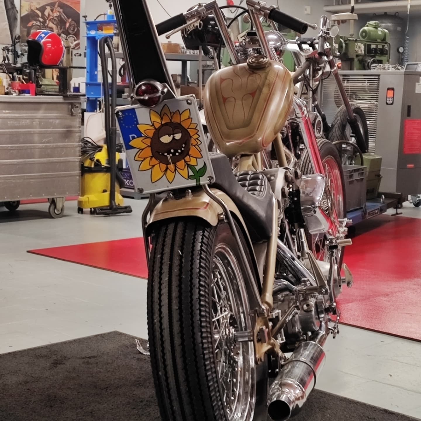 Simon's Custom Germany added a... - Simon's Custom Germany